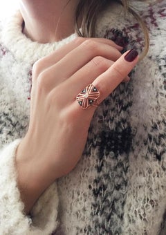 14K Rectangle Ring with Diamonds