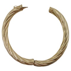 14k Retro Yellow Gold Bangle Bracelet