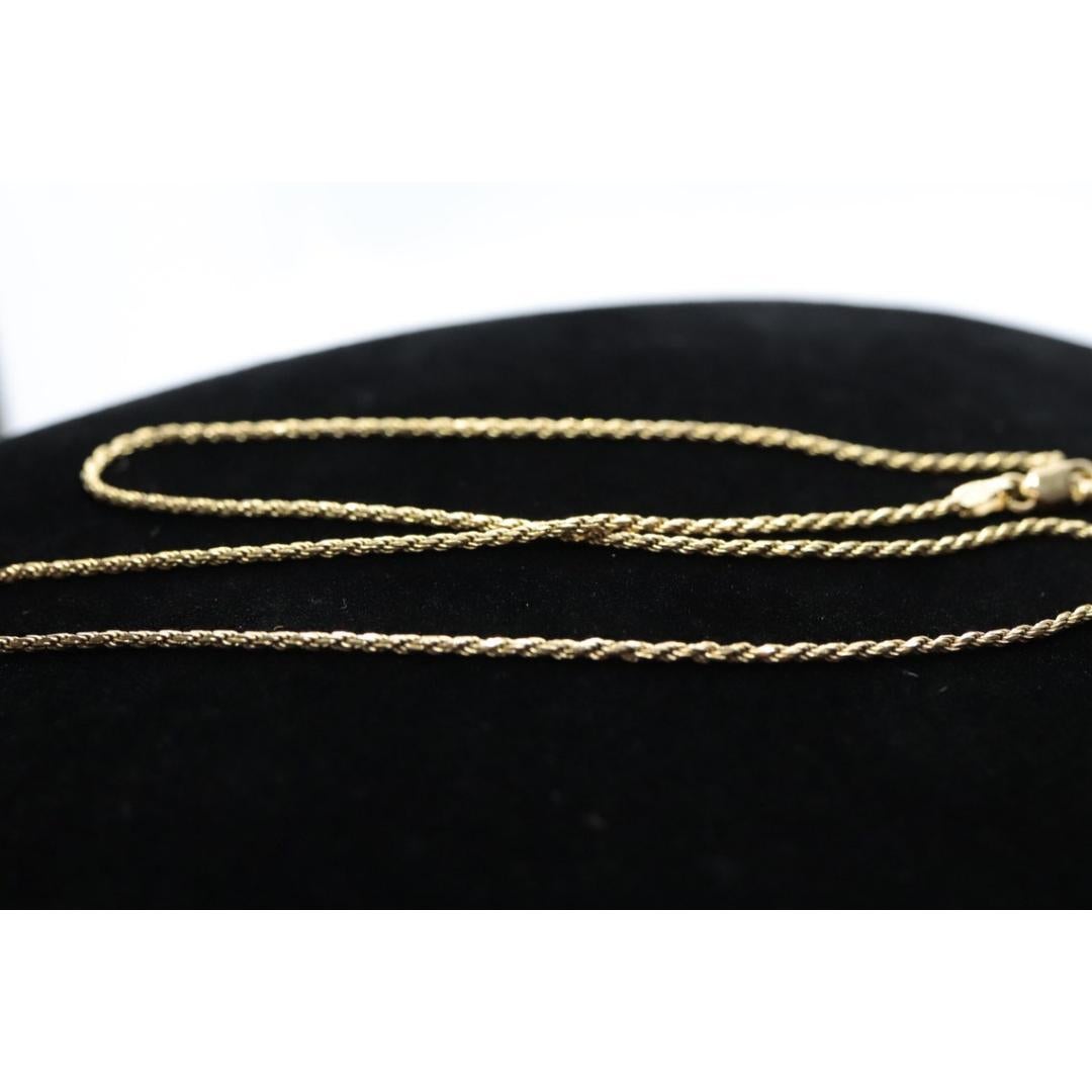 Collana in corda 14k. Collana lunga in corda 14k. 3,5 grammi Lunghezza 16 pollici Larghezza 1,5 mm In condizioni buone in vendita a Port Charlotte, FL