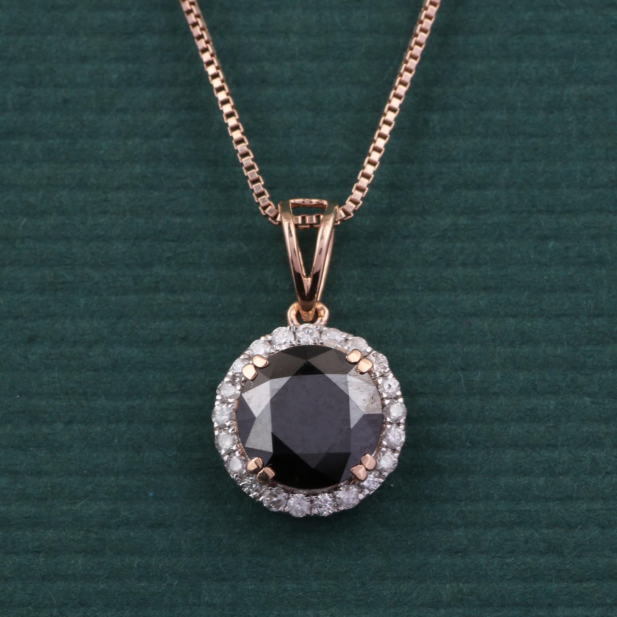 Modern 14K Rose Gold 0.122 Ctw Natural Diamond, 0.883 Ctw Black Diamond Charm Pendant For Sale