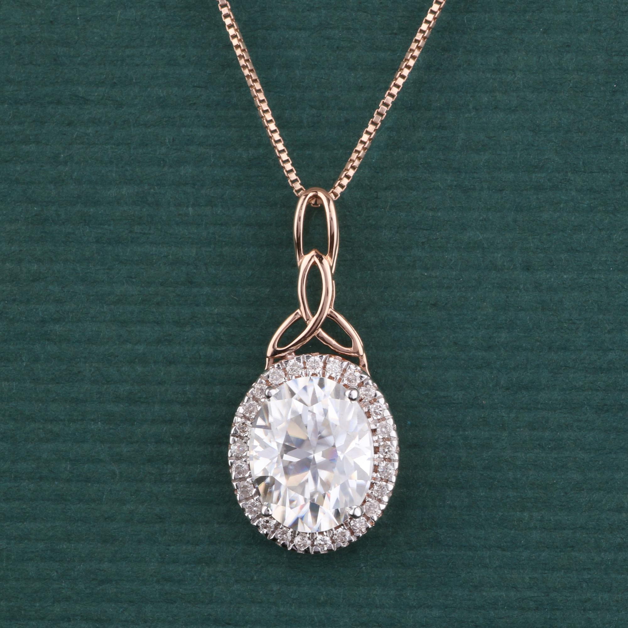 Modern 14K Rose Gold 0.157 Ctw Natural Diamond, 2.72 Ctw Moissanite Charm Pendant For Sale
