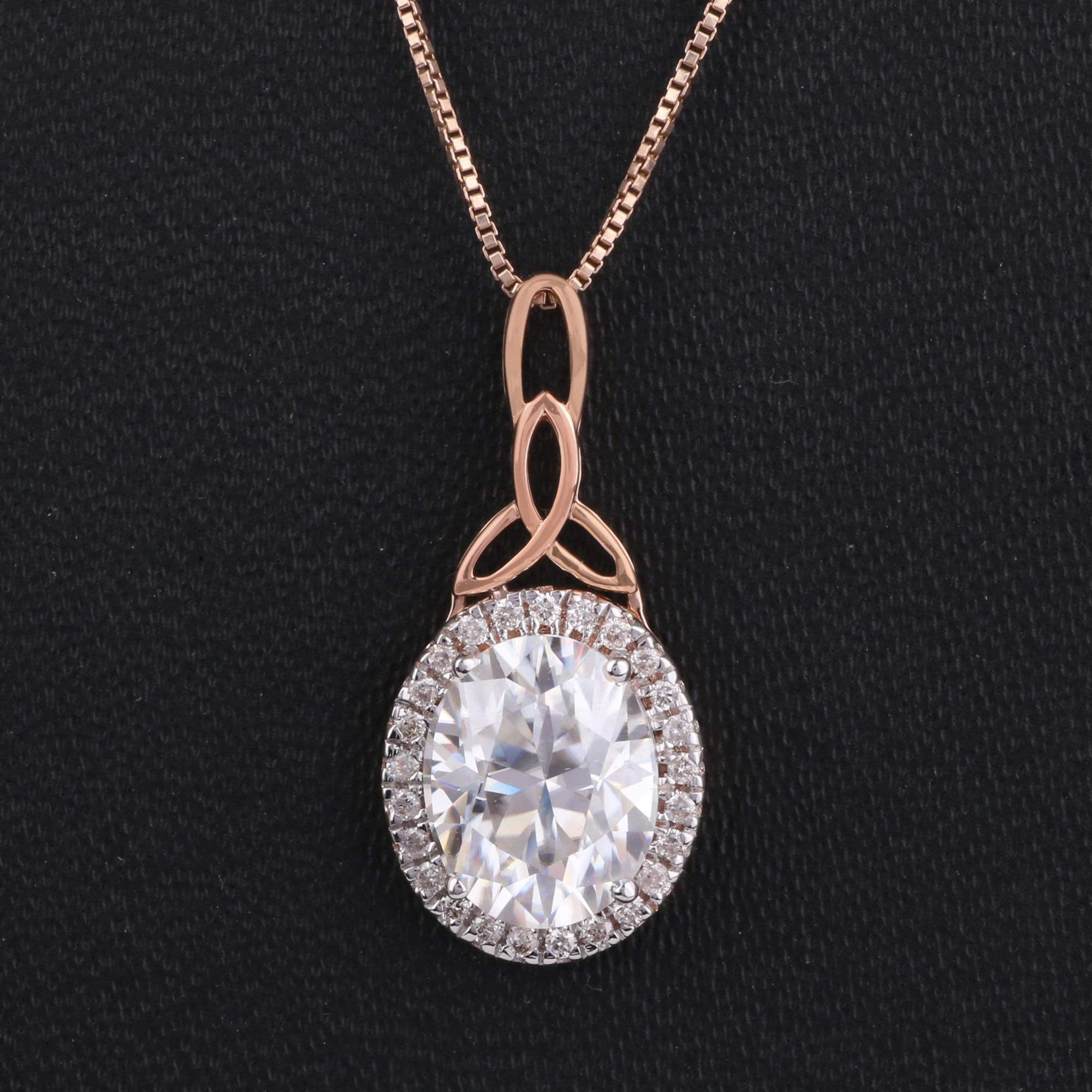 14K Rose Gold 0.157 Ctw Natural Diamond, 2.72 Ctw Moissanite Charm Pendant In New Condition For Sale In Jaipur, RJ