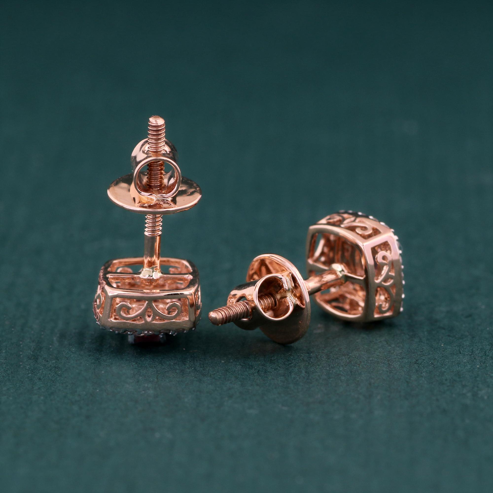 14K Rose Gold 0.250 Ctw Diamond, 0.092 Ctw Natural Pink Tourmaline Stud Earrings In New Condition For Sale In Jaipur, RJ