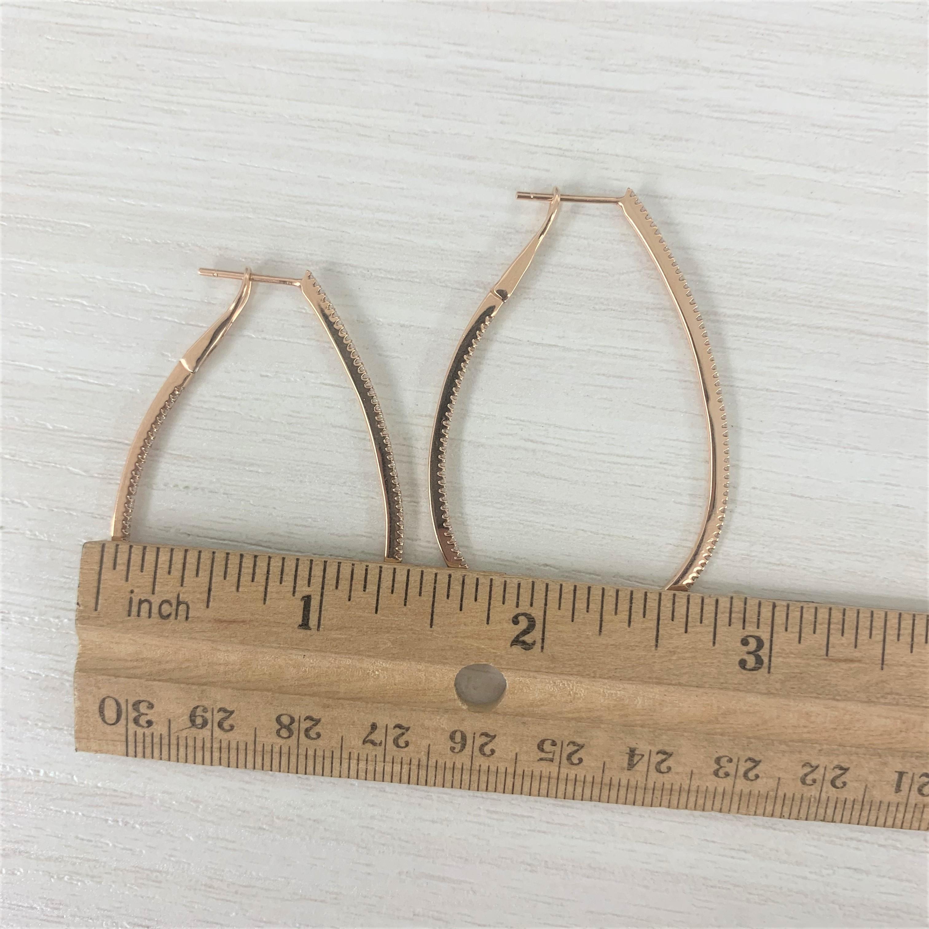 Contemporary 14 Karat Rose Gold 0.66 Carat Diamond Pear Shape Hoop Earrings For Sale