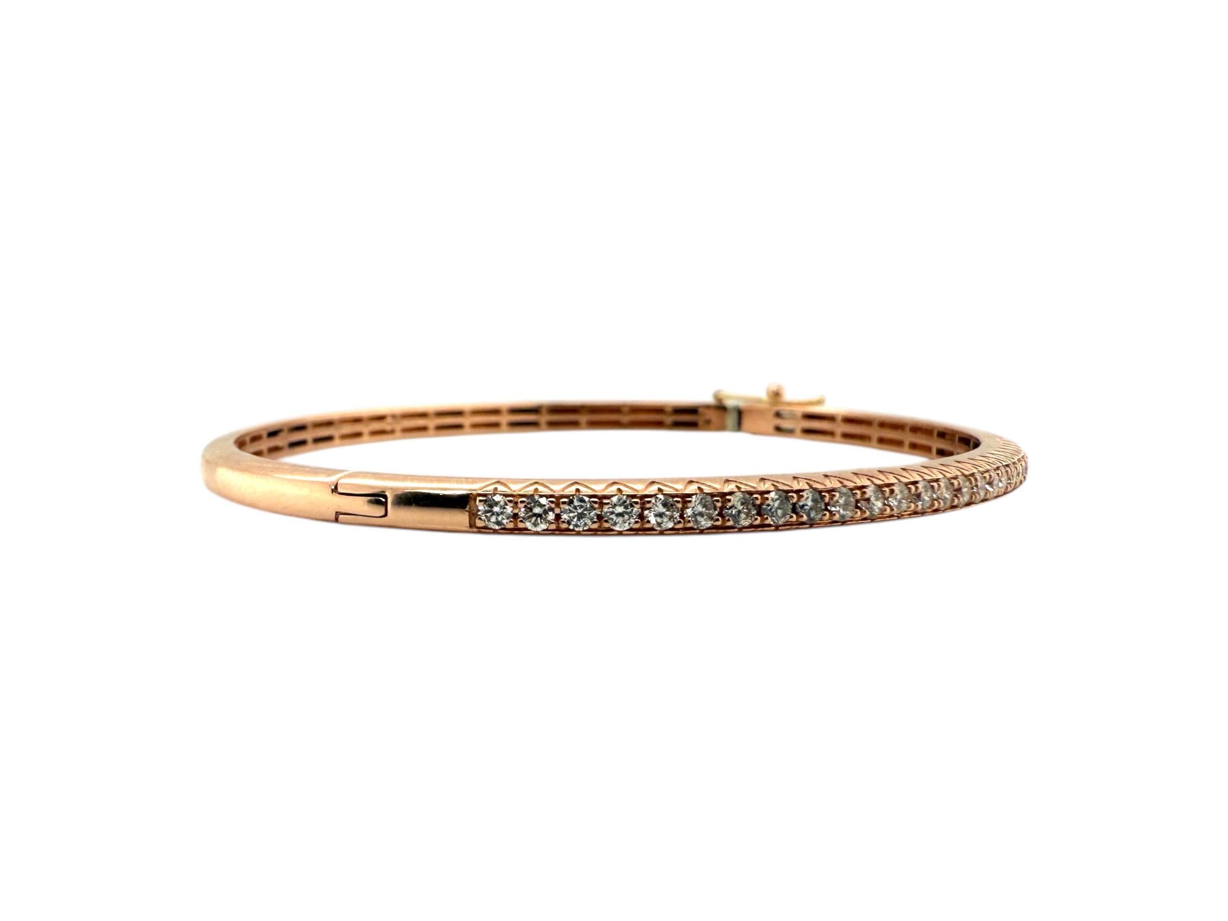 Bracelet jonc en or rose 14 carats avec diamants de 1 carat Excellent état - En vente à Montgomery, AL