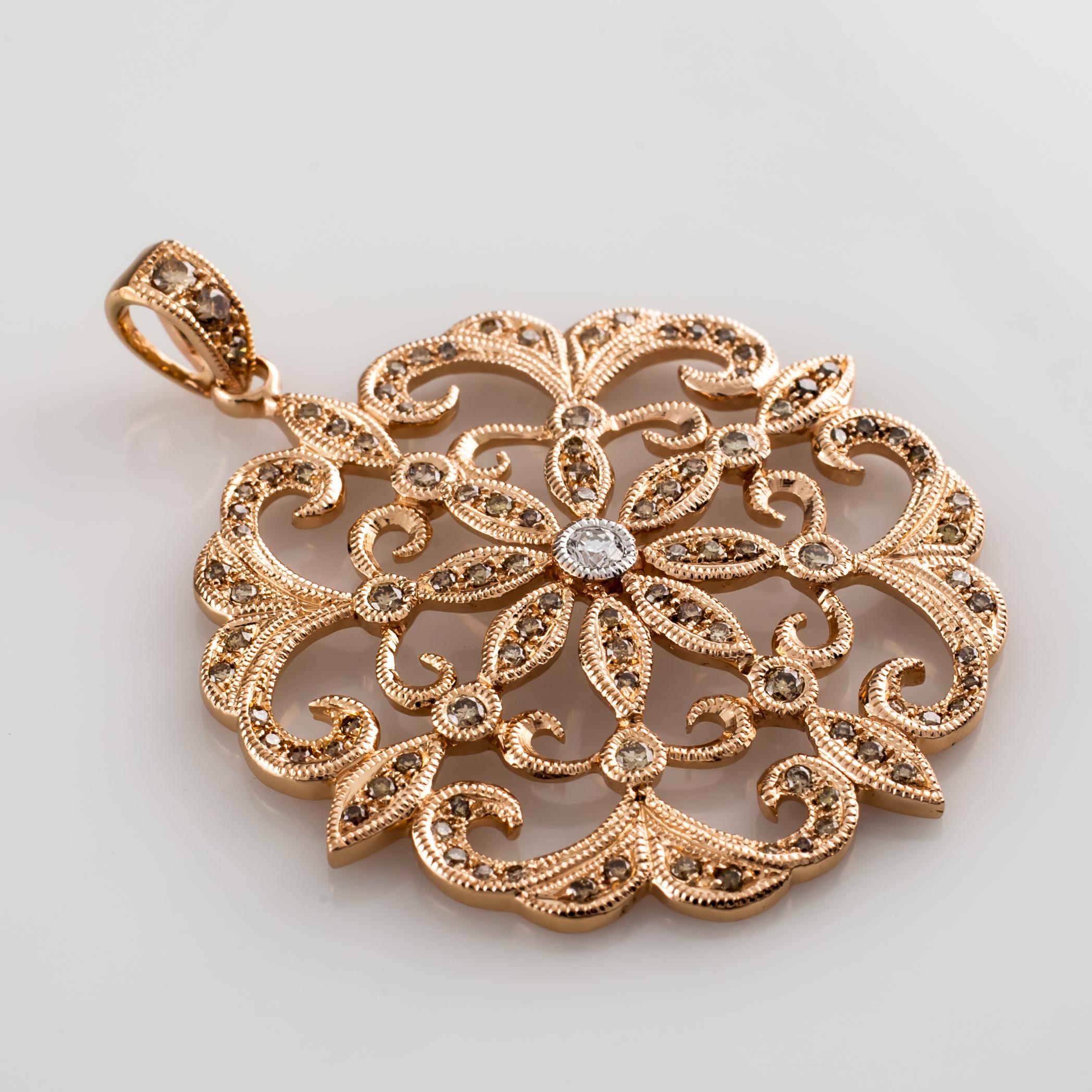14k Rose Gold 1.00 Carat Diamond Floral Pattern Pendant In Good Condition For Sale In Sherman Oaks, CA