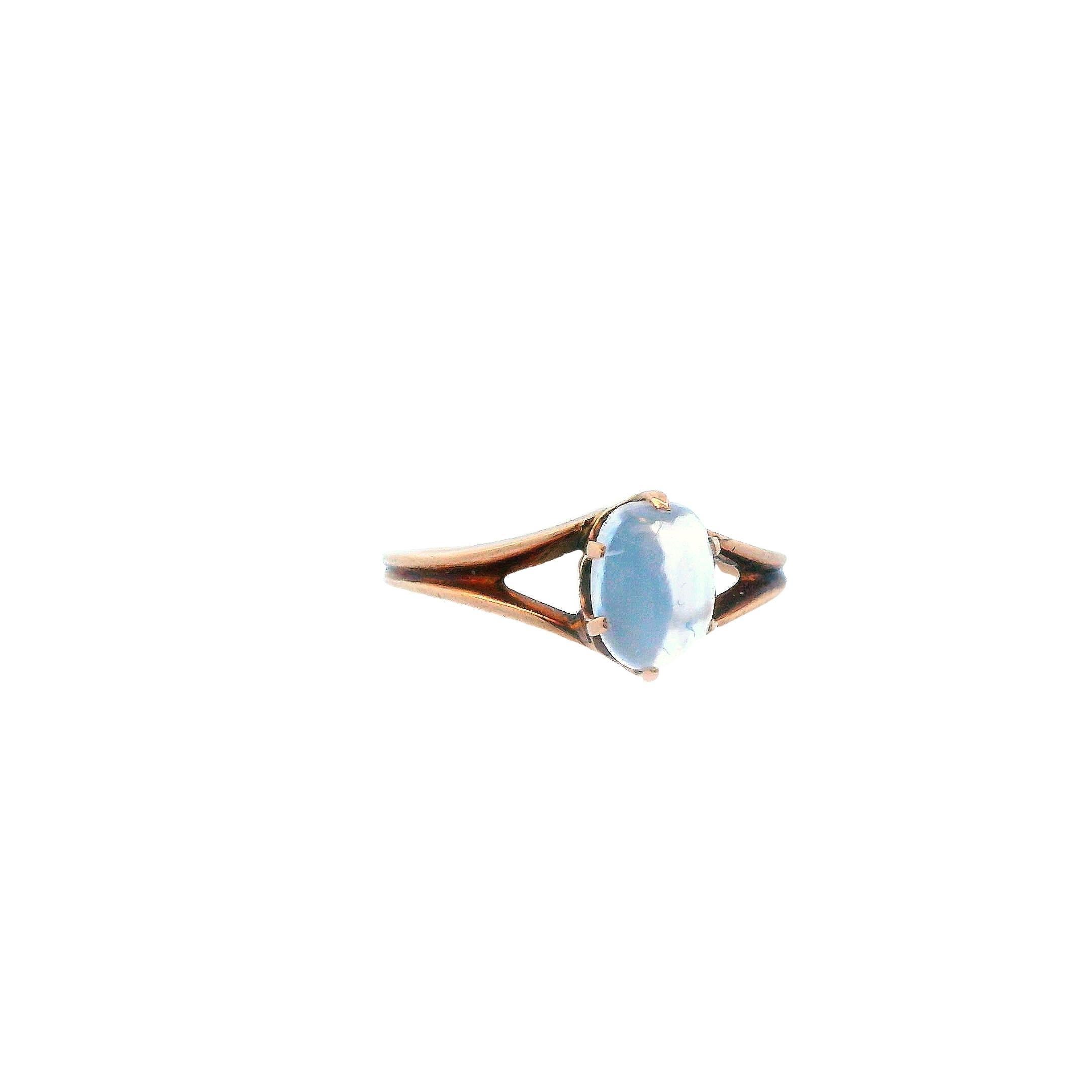14k Rose Gold 1890 Victorian Cats Eye Moonstone Cabochon Ring For Sale 2