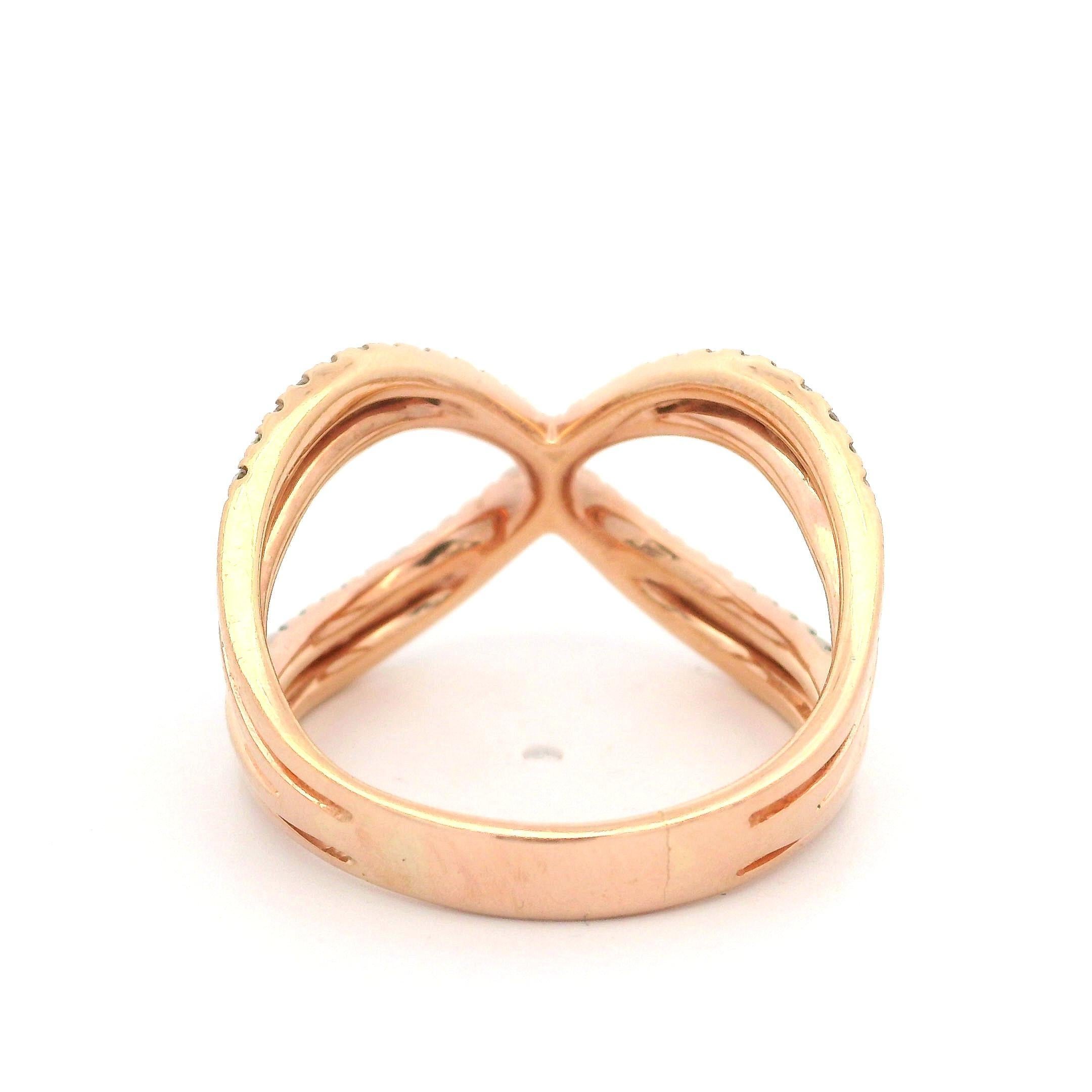 Bague croisée de 14 carats avec diamants blancs et champagne fantaisie de 1 carat Pour femmes en vente