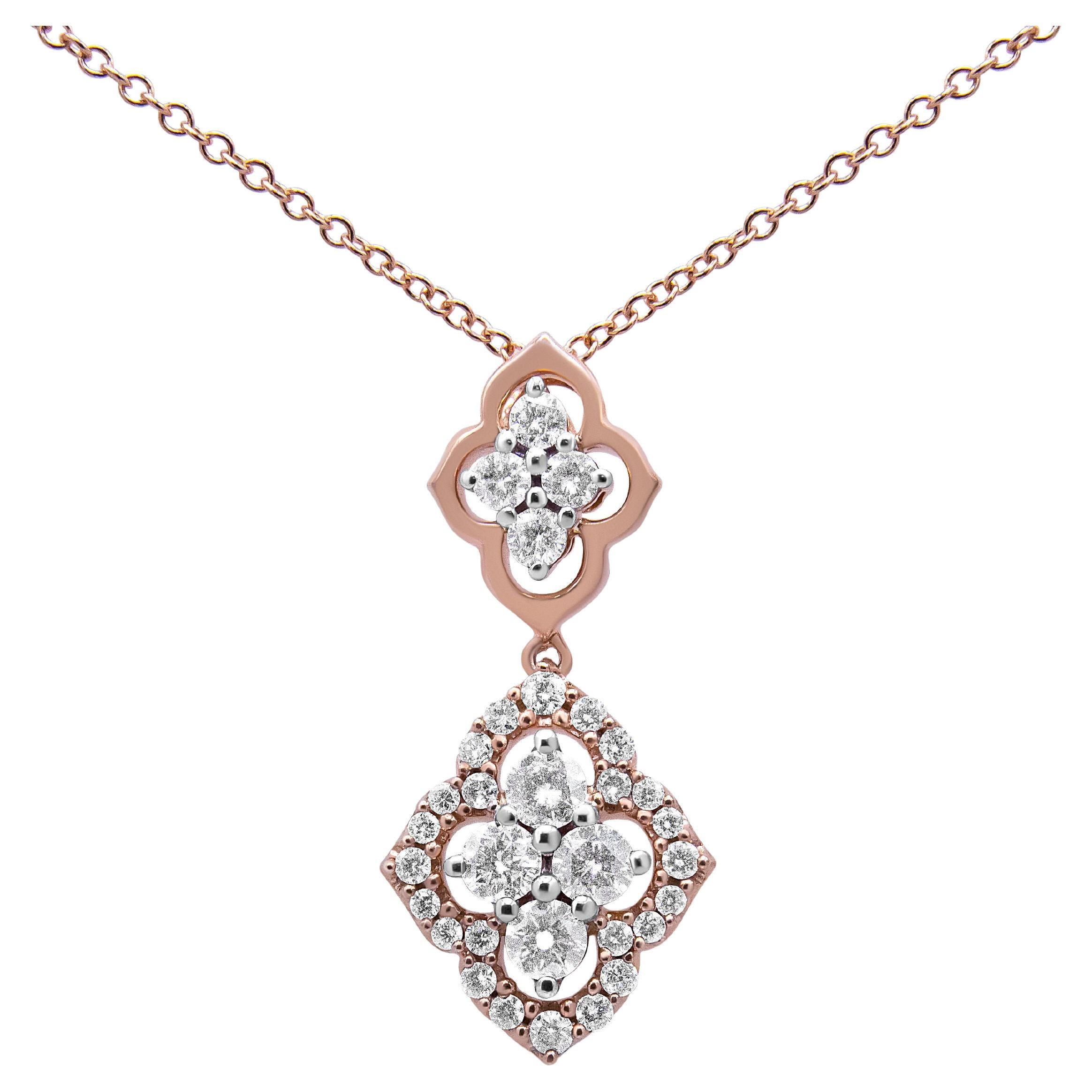 Collier à pendentif double quadrilobe en or rose 14 carats avec diamants ronds de 3/4 carat en vente