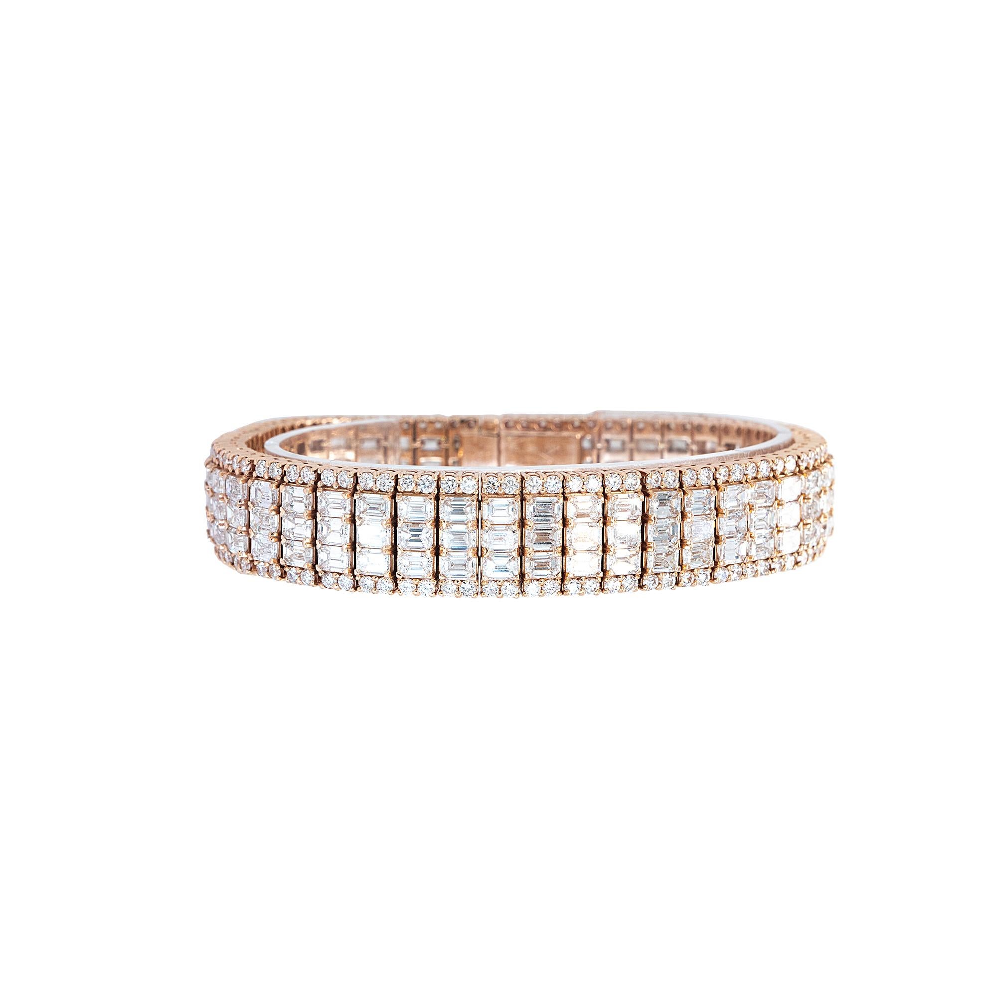 Women's 14k Rose Gold 35.0ctw Natural Emerald Cut Bracelet and Round Brilliant Diamonds For Sale