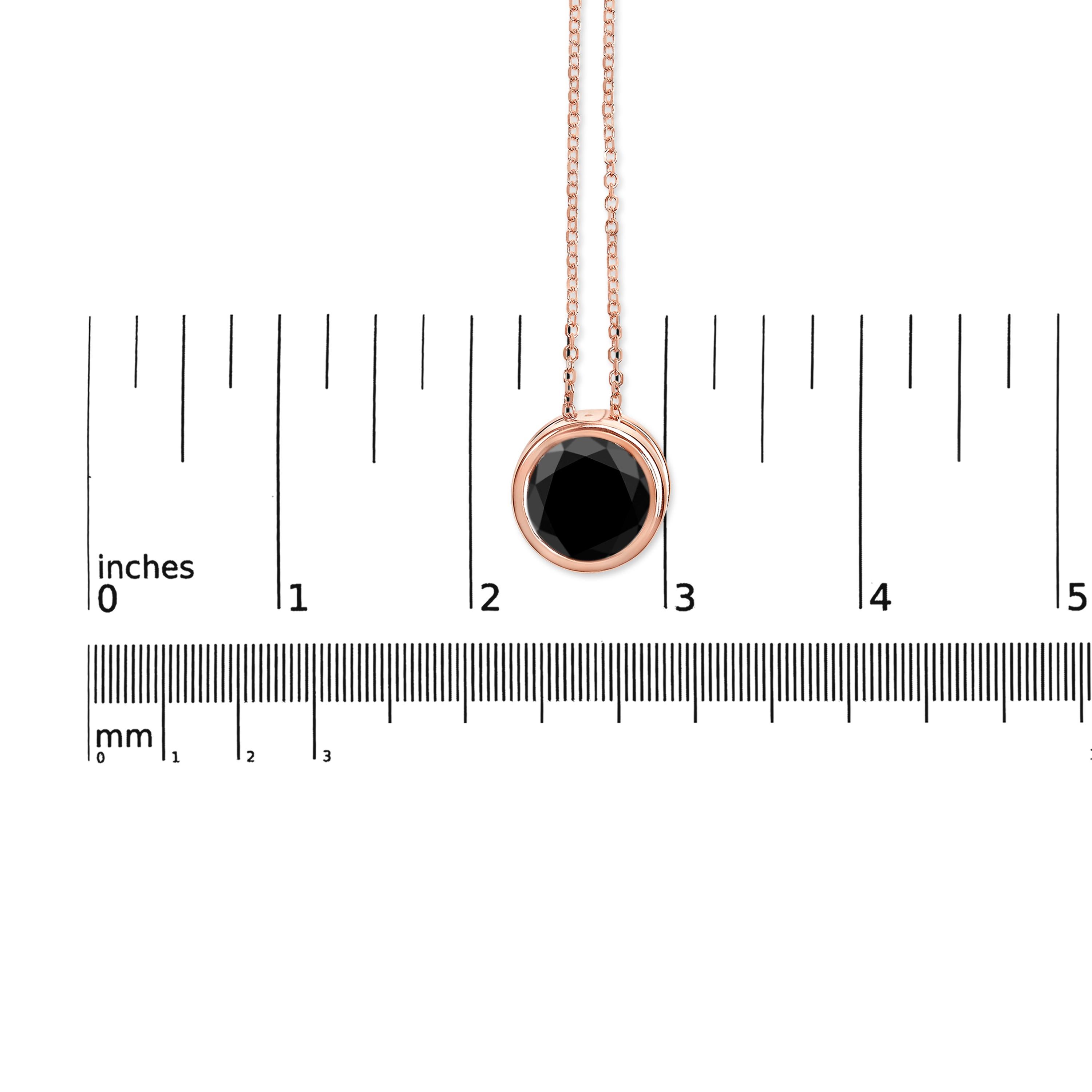 Taille ronde Collier pendentif solitaire en or rose 14K serti d'un chaton de 7,0 cttw de diamant rond noir en vente
