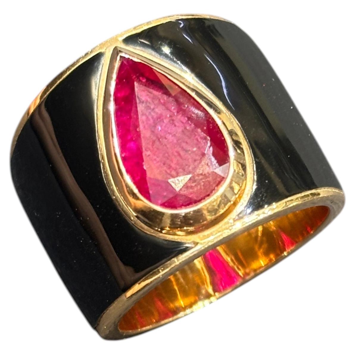 14k rose gold and black enamel ring with an approximately 3 carat natural ruby For Sale