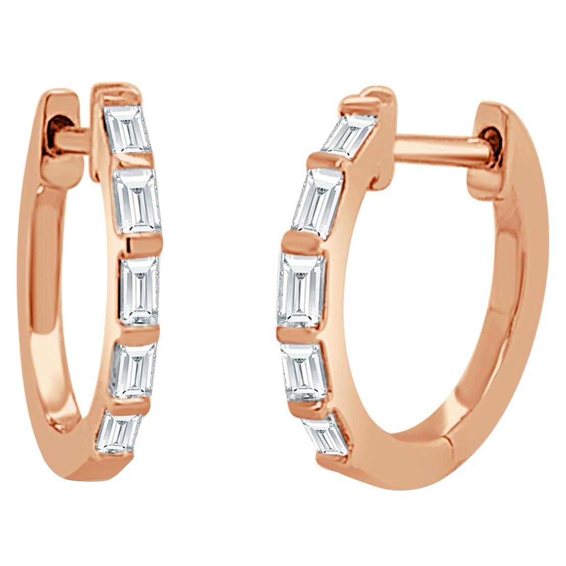 14 Karat Roségold Baguetteschliff Diamant Huggie Creolen 1/4 Gesamtkaratgewicht