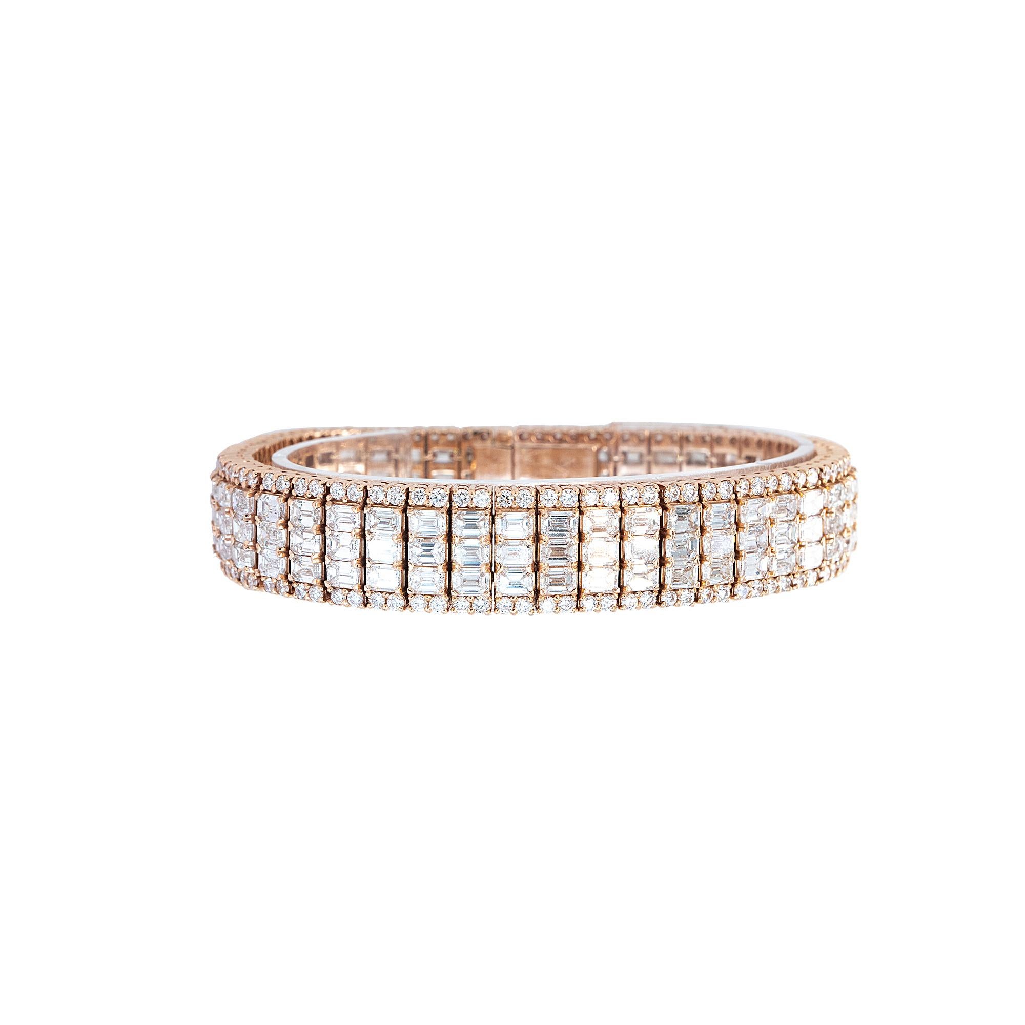 Taille mixte Bracelet en or rose 14 carats, 35.0 carats, taille émeraude naturelle et diamants ronds brillants en vente