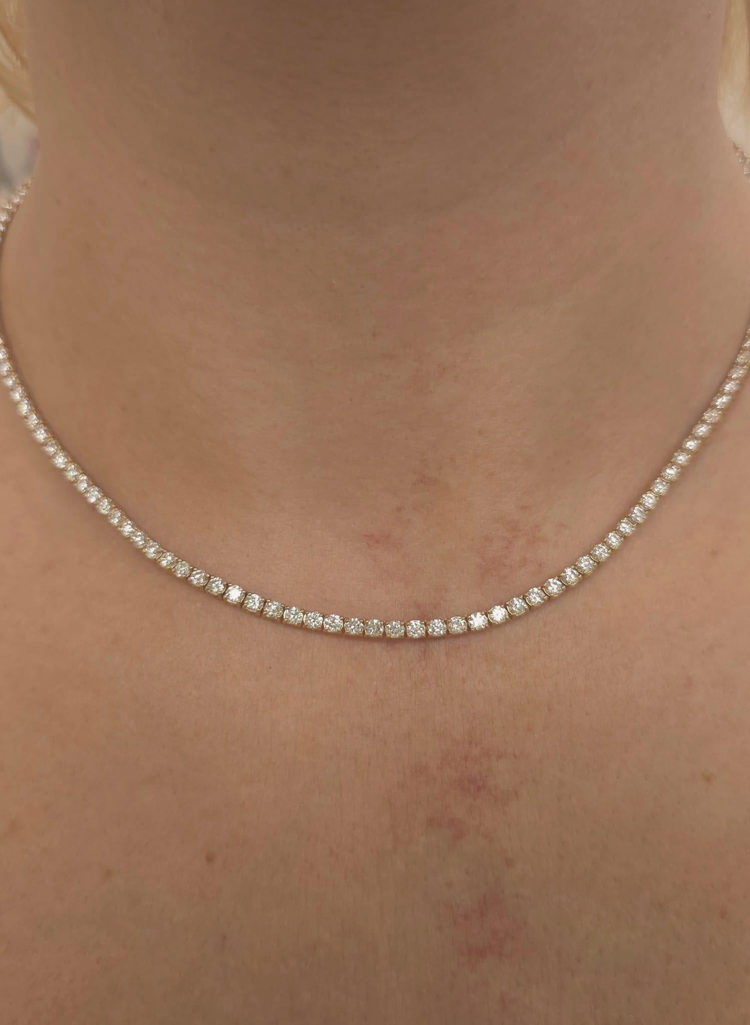 Moderne Colliers de tennis classiques en or rose 14K 8.06Cts en vente