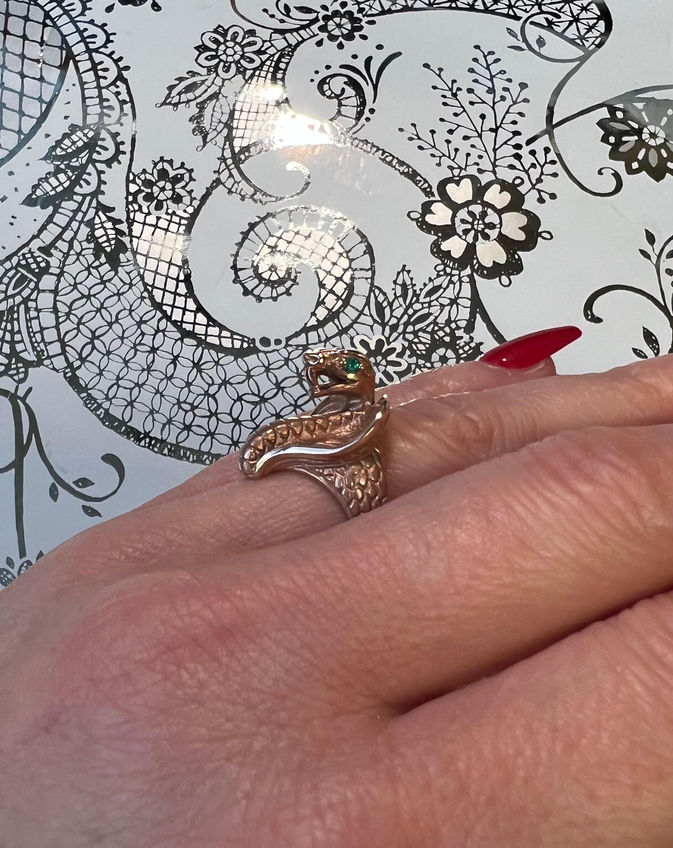 14k Rose Gold Cobra Snake Ring with Emerald Eyas For Sale 1