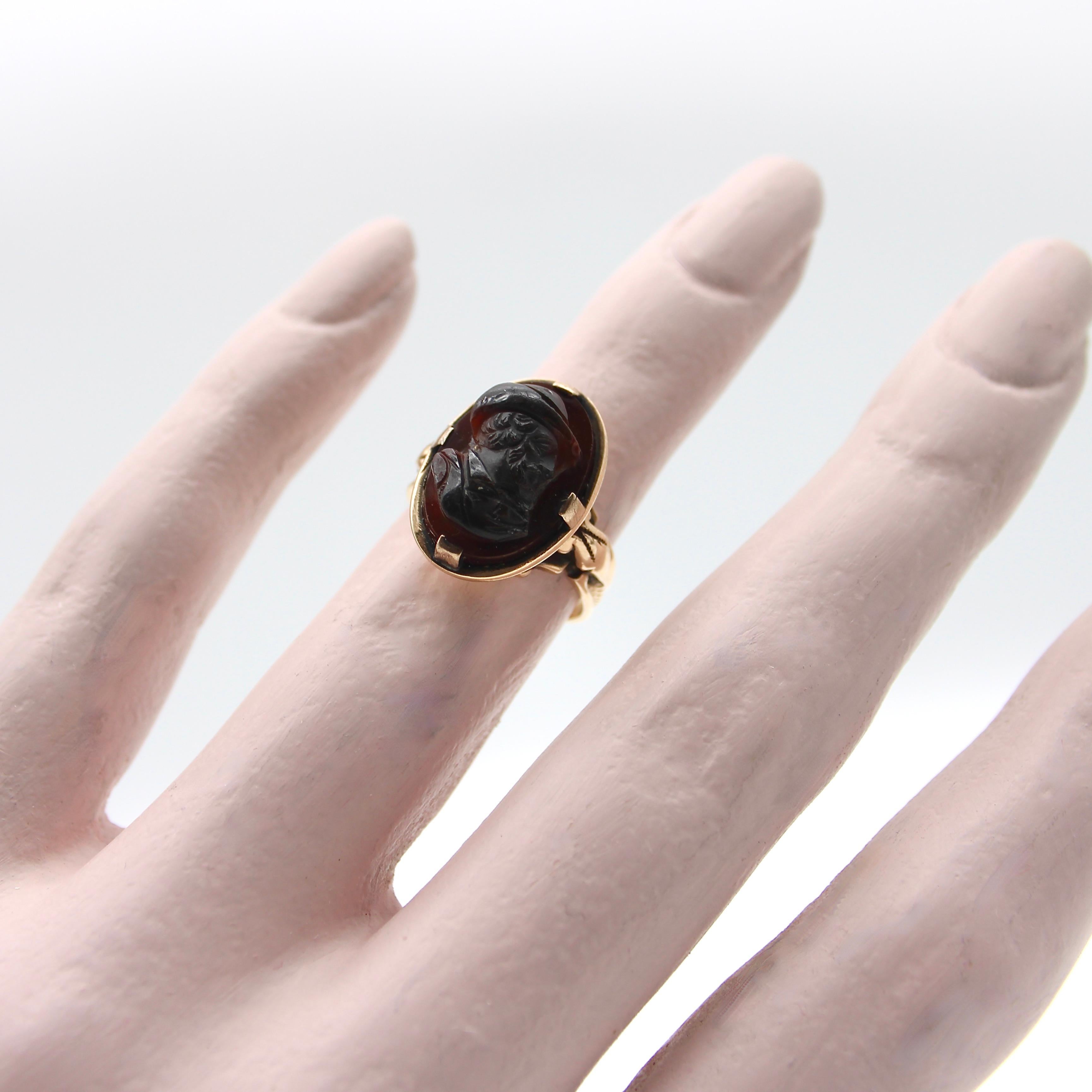 14K Rose Gold Deep Red Agate Cameo Ring  For Sale 2