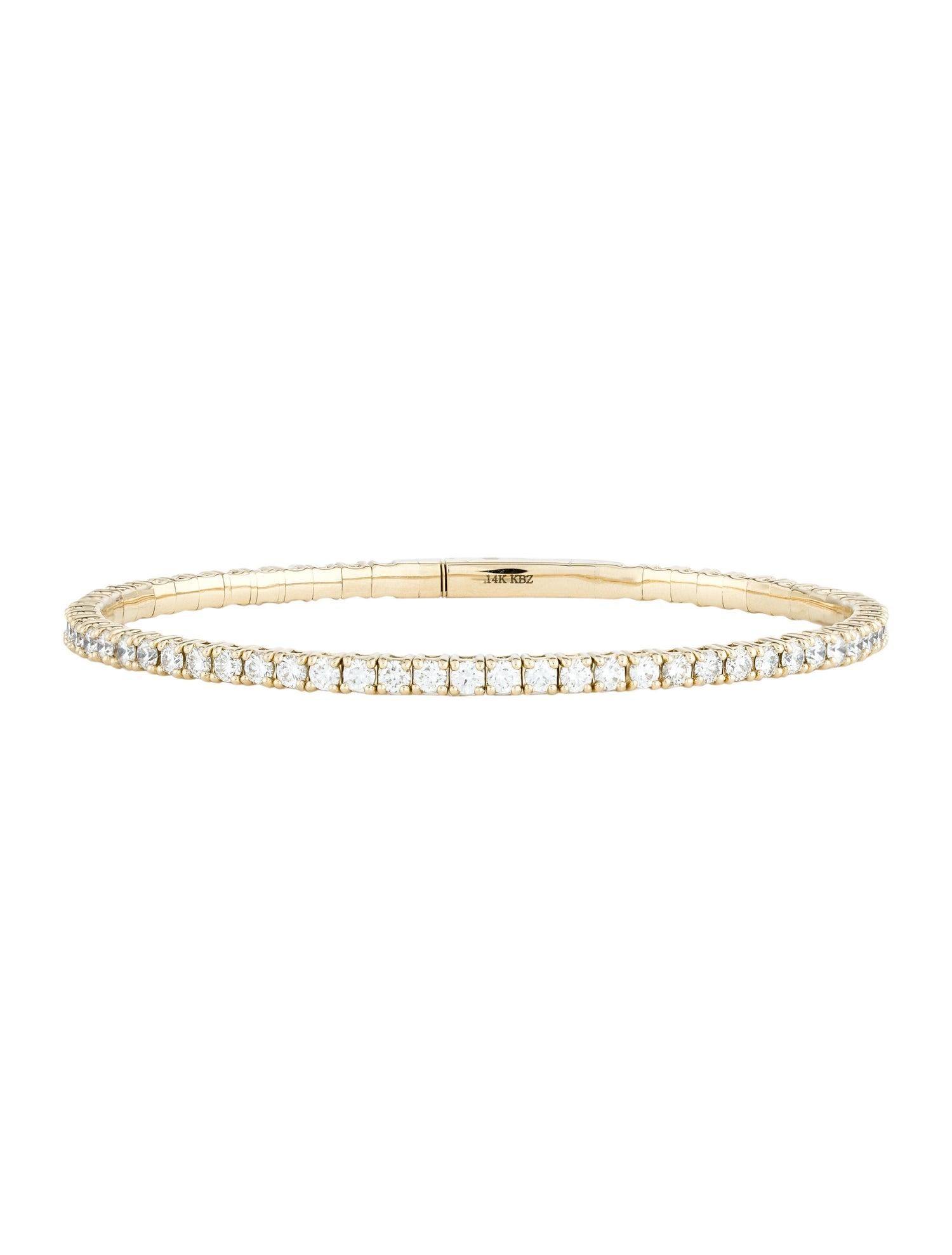 Taille baguette Bracelet souple en or rose 14 carats avec diamants de 3 carats pour elle en vente