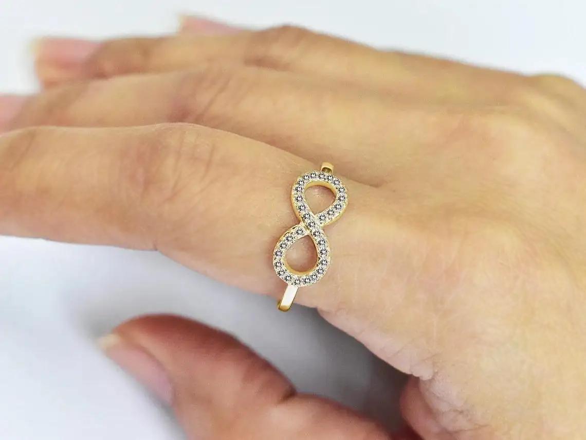 For Sale:  14k Gold Diamond Infinity Ring Love Knot Diamond Ring 7