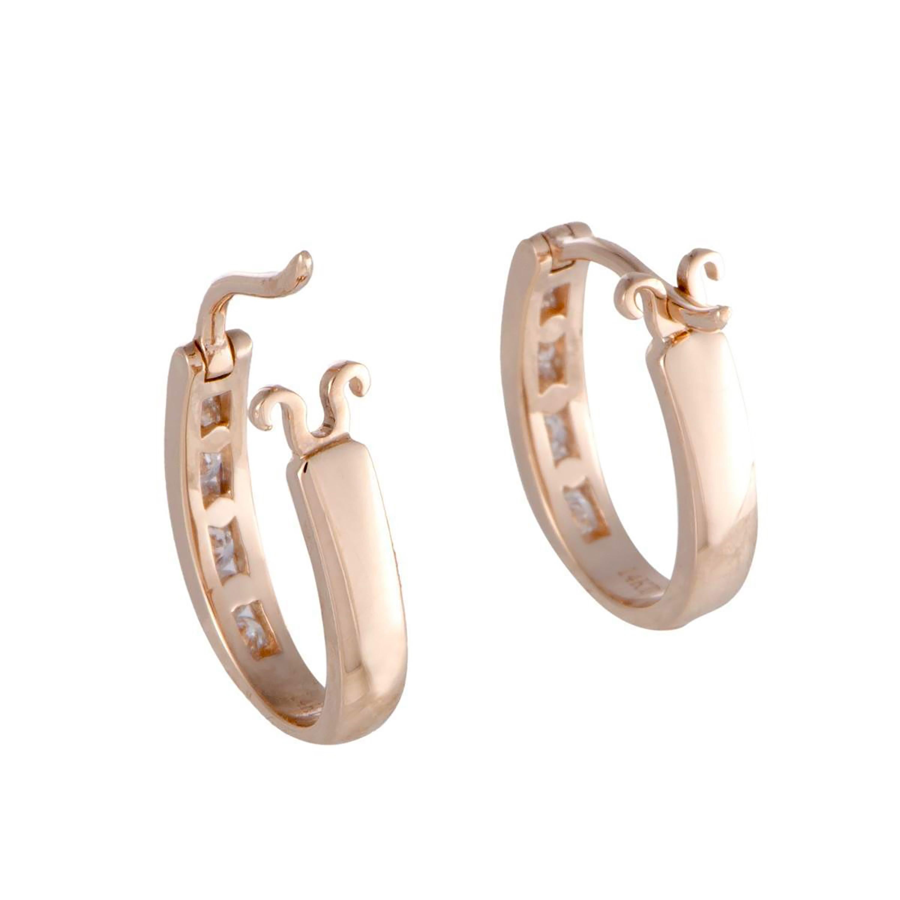 14K Rose Gold Diamond Oval Hoop Huggies' Earrings 0.25 Carats Length 0.60 Inch im Zustand „Neu“ im Angebot in New York, NY