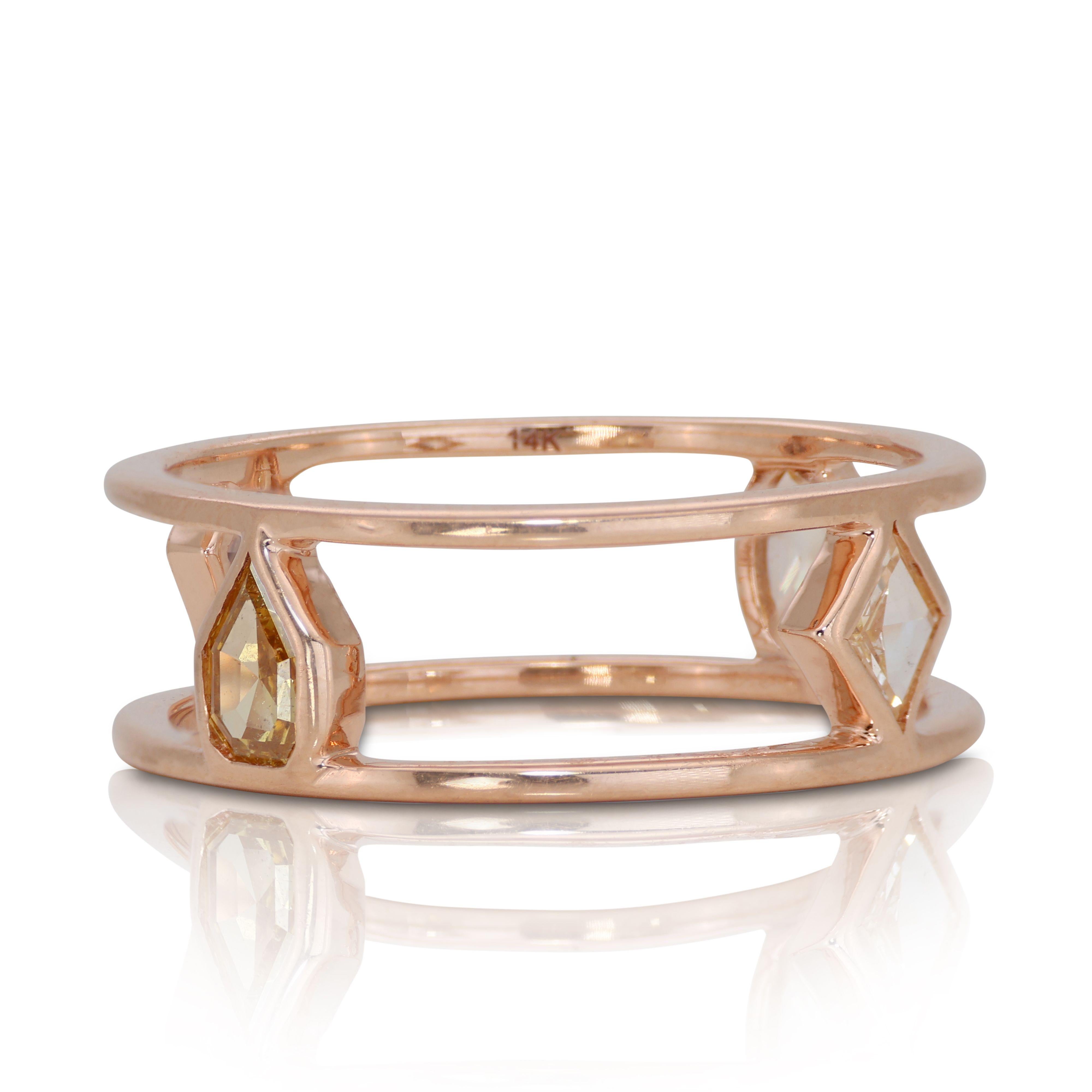 14k Rose Gold Diamond Ring In New Condition In רמת גן, IL