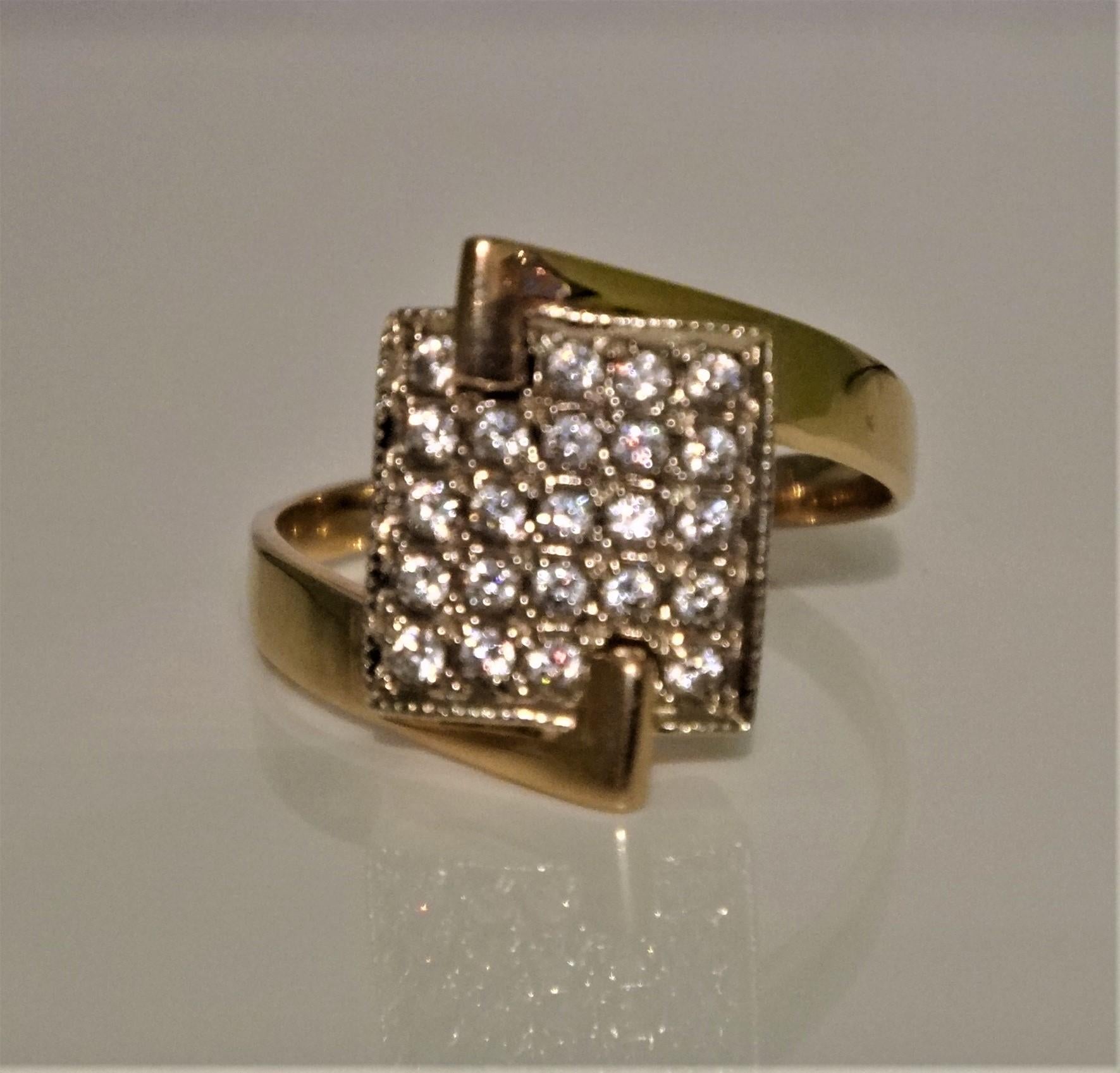 585 Gold, 23 pieces of small diamonds, simple and classic, made in Russia.  there is 2 stamps on the surface of the inner , 