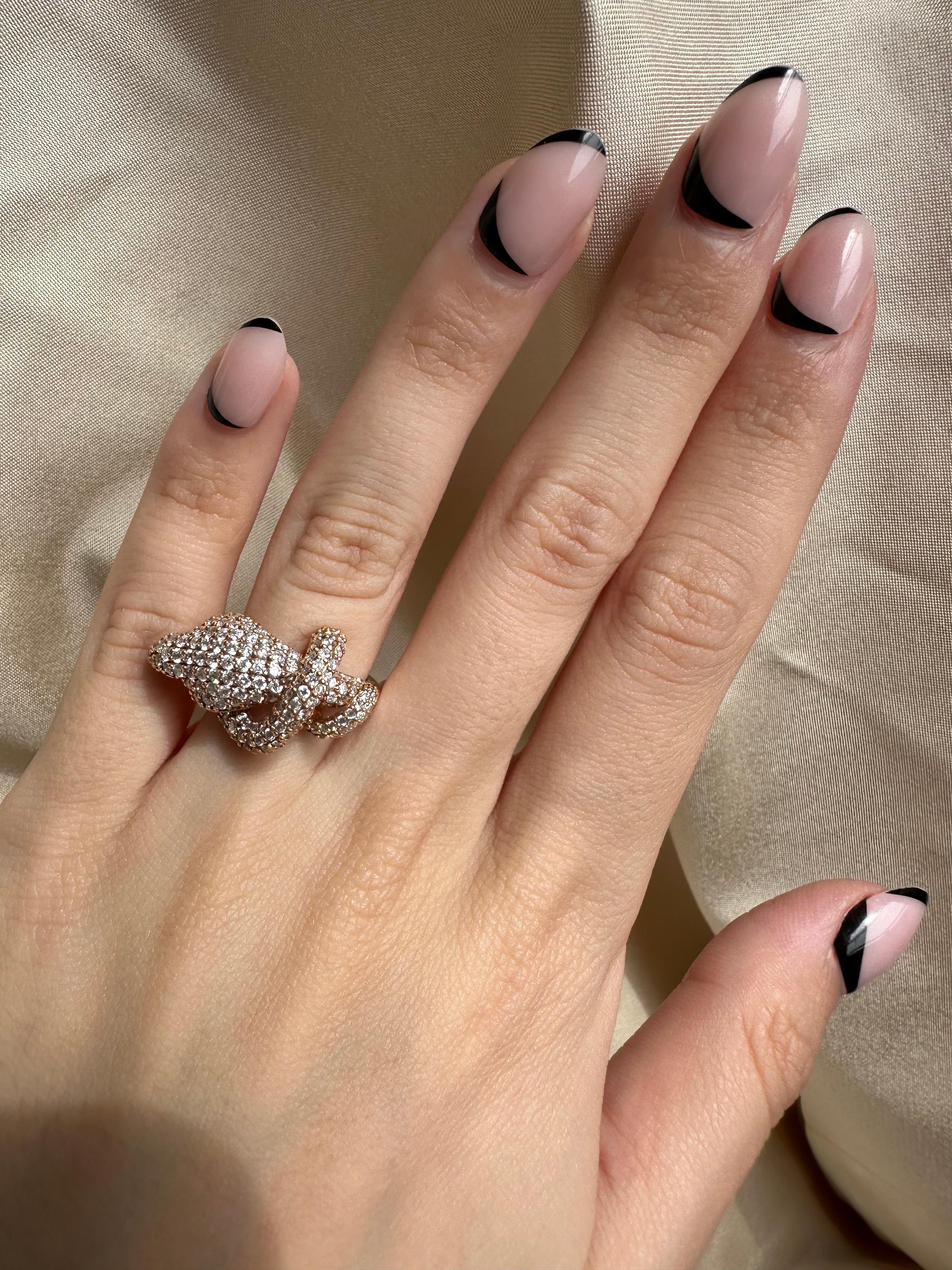 14K Rose Gold Diamond Serpent Snake Ring in vendita 1