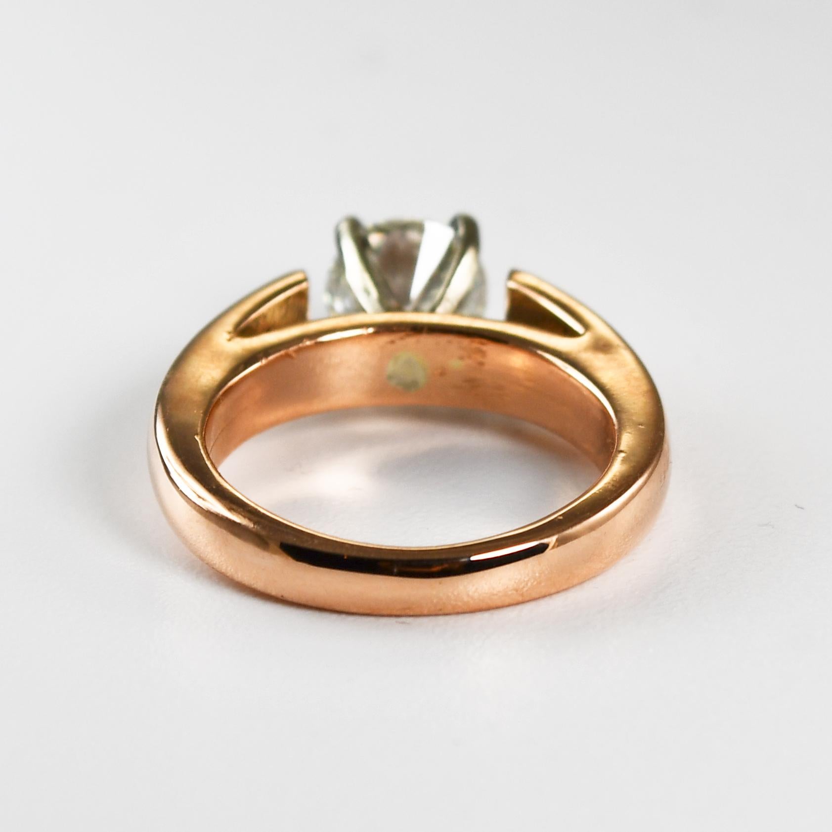 Bague de fiançailles solitaire en or rose 14 carats avec diamants 1,03 carat Excellent état - En vente à Laguna Beach, CA