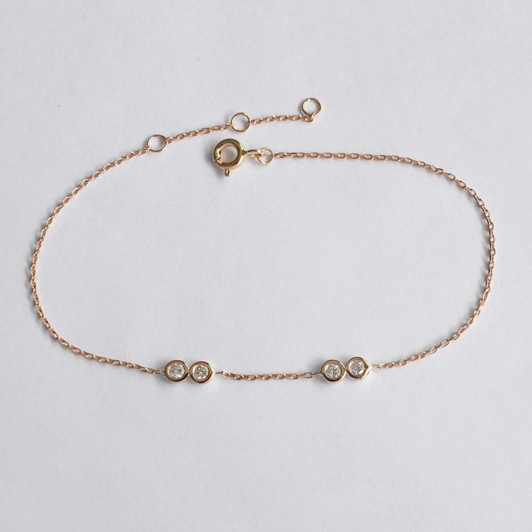 Taille ronde Bracelet station solitaire en or 14 carats avec diamants en vente
