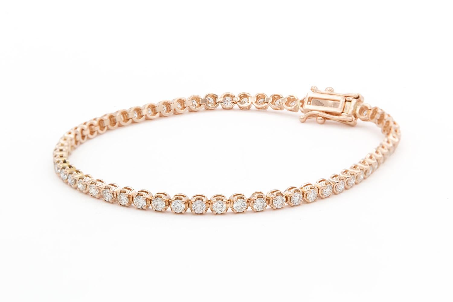 Contemporary 14k Rose Gold & Diamond Tennis Bracelet 1.68ctw For Sale