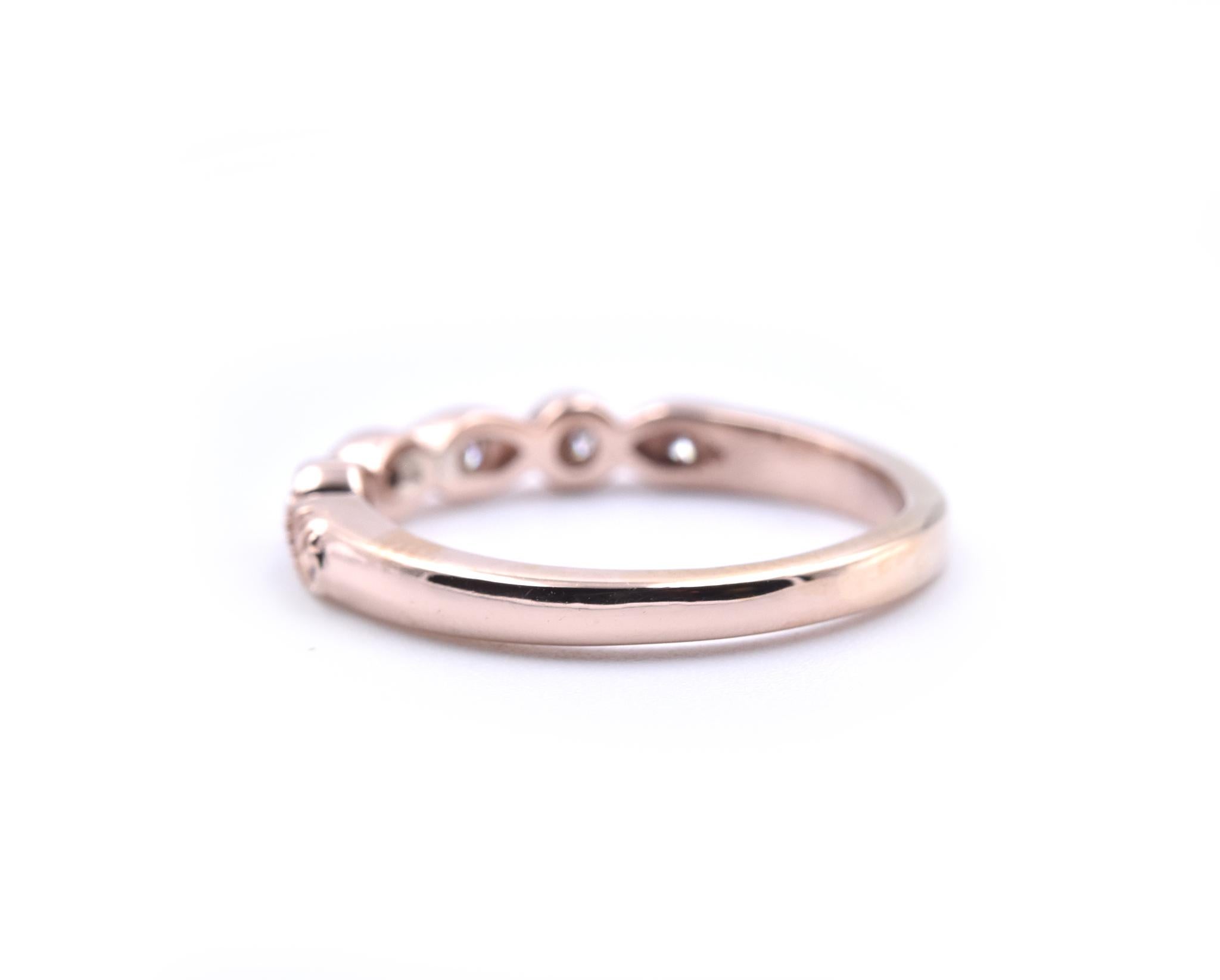 14 Karat Rose Gold Diamond Wedding Band In Excellent Condition For Sale In Scottsdale, AZ