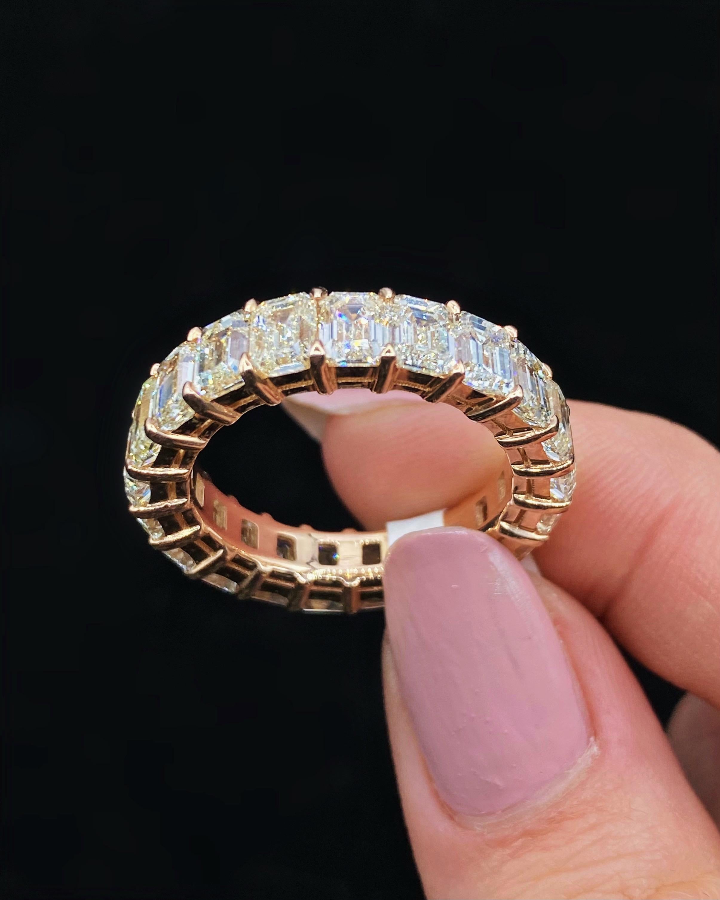 En vente :  Bracelet d'éternité en or rose 14 carats taille émeraude comportant 10,83 carats 3