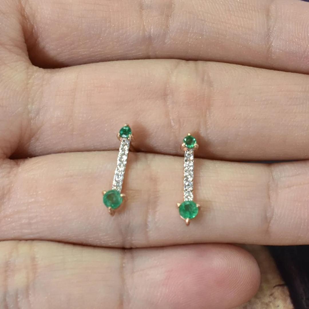 Round Cut 14k Gold Emerald Earrings with Round Diamond Stud Earrings For Sale