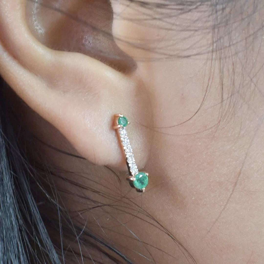 14k Gold Emerald Earrings with Round Diamond Stud Earrings For Sale 1