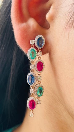 Pendants d'oreilles en or rose 14 carats avec émeraudes, rubis et saphirs bleus et diamants