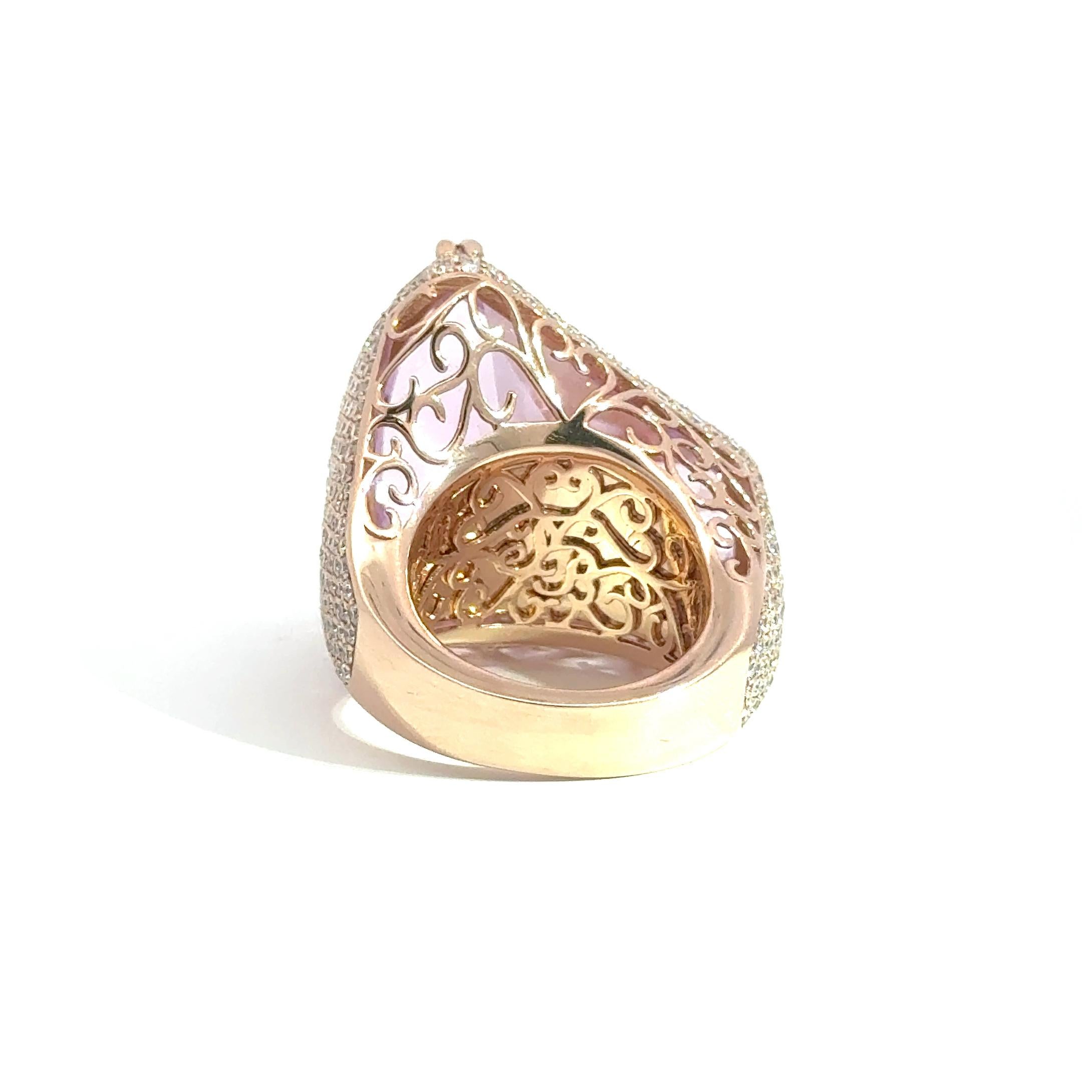 14K Rose Gold Kunzite and Diamond Cocktail Ring – 40.11 Carats Neuf - En vente à Los Angeles, CA