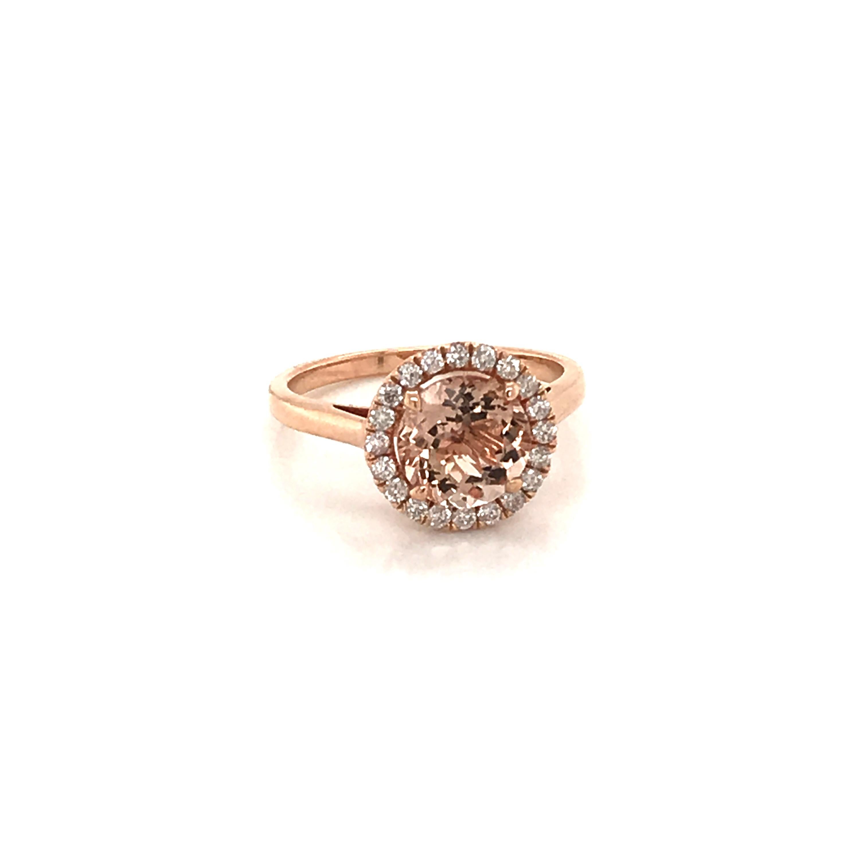 Round Cut 14K Rose Gold Natural 1.77 Cts Morganite Round Halo Cocktail Ring For Sale