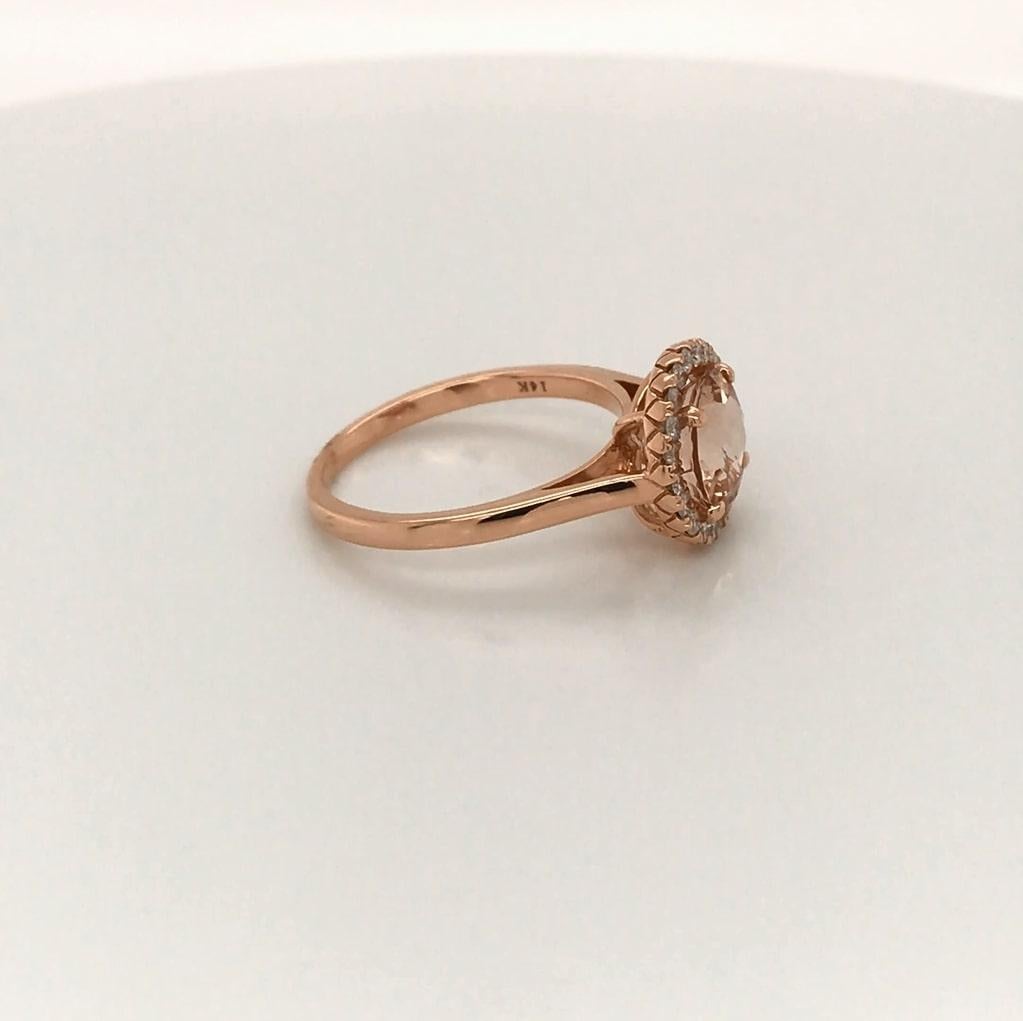Women's or Men's 14K Rose Gold Natural 1.77 Cts Morganite Round Halo Cocktail Ring For Sale