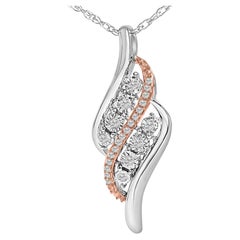 Halskette mit Anhänger aus 14-karätig rosévergoldetem Sterlingsilber mit einem Diamanten im Swirl-Design (1/10 Cttw)