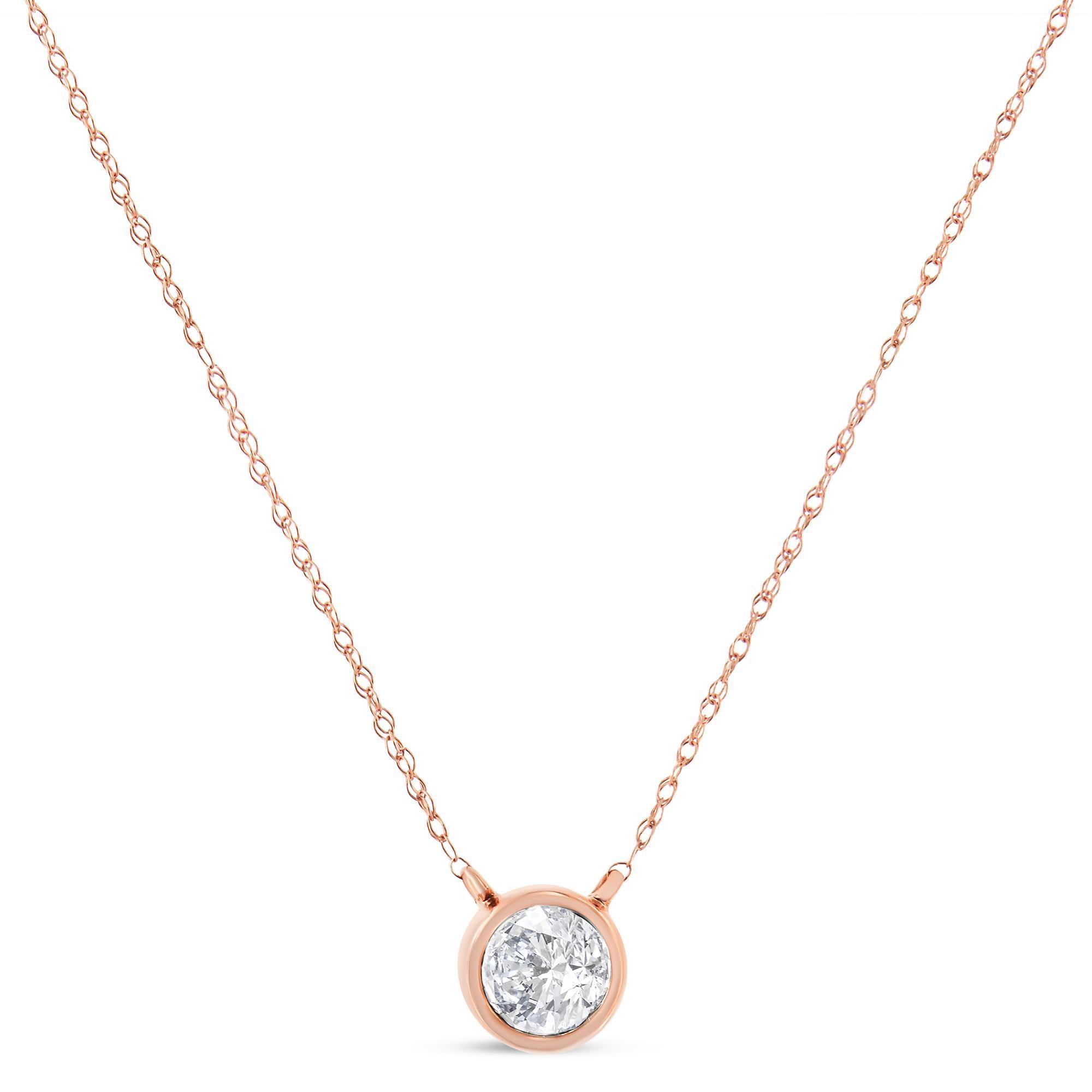 Alcune cose non dovrebbero essere reinventate, ed è per questo che abbiamo creato la collana Solitaire Diamond. Questo è il modo perfetto per sottolineare ogni grande occasione, transizione e traguardo personale della tua vita. Questa collana con