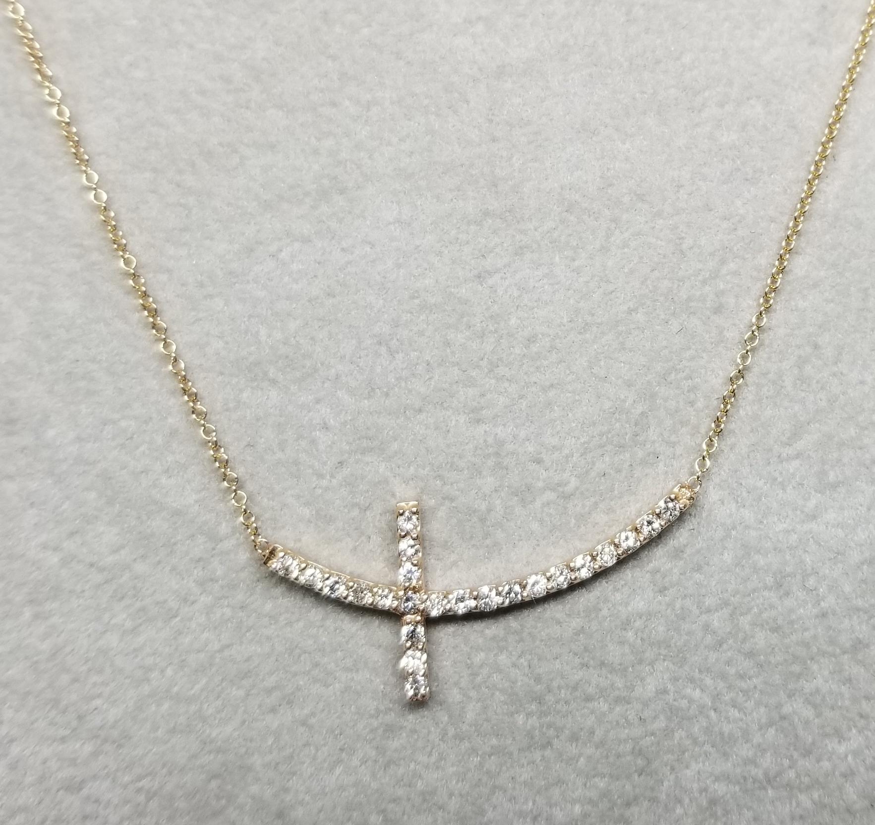  Specifications:
    main stone: ROUND CUT DIAMONDS
    diamonds: 23 PCS
    carat total weight: APPROX 0..40 CT
    color: G-H
    clarity: VS2
    brand: UNBRANDED
    metal: 14K ROSE GOLD
    type: PENDANT/NECKLACE
    weight: 2.40  GrS
   
