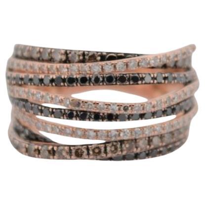 14 Karat Roségold Ring mit natürlichen Diamanten