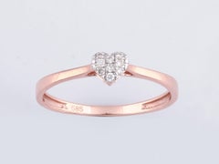 14K Rose Gold Round Cut Diamond Heart Cluster Promise Ring