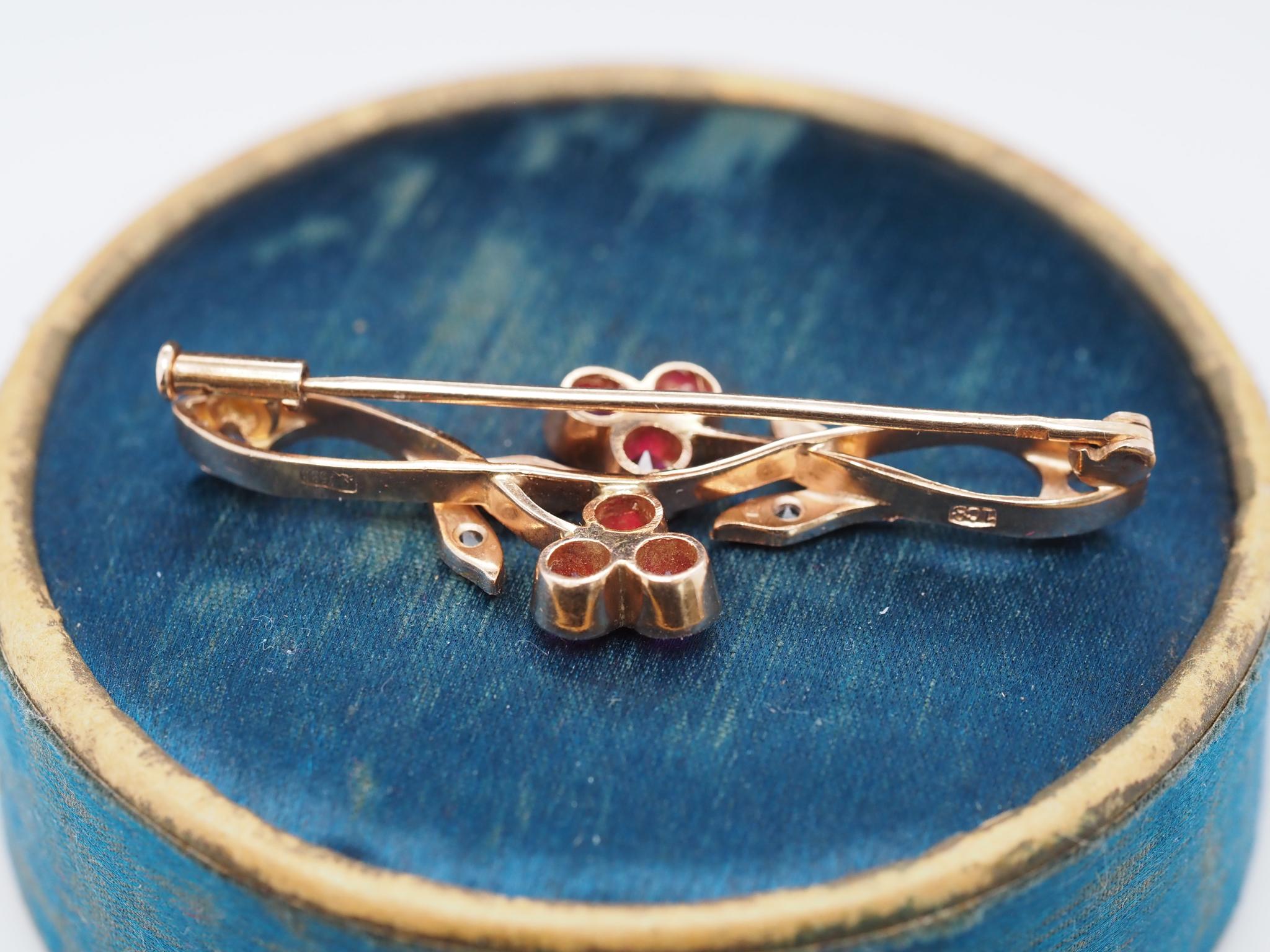 14k Rose Gold Ruby and Diamond Brooch In Good Condition For Sale In Atlanta, GA
