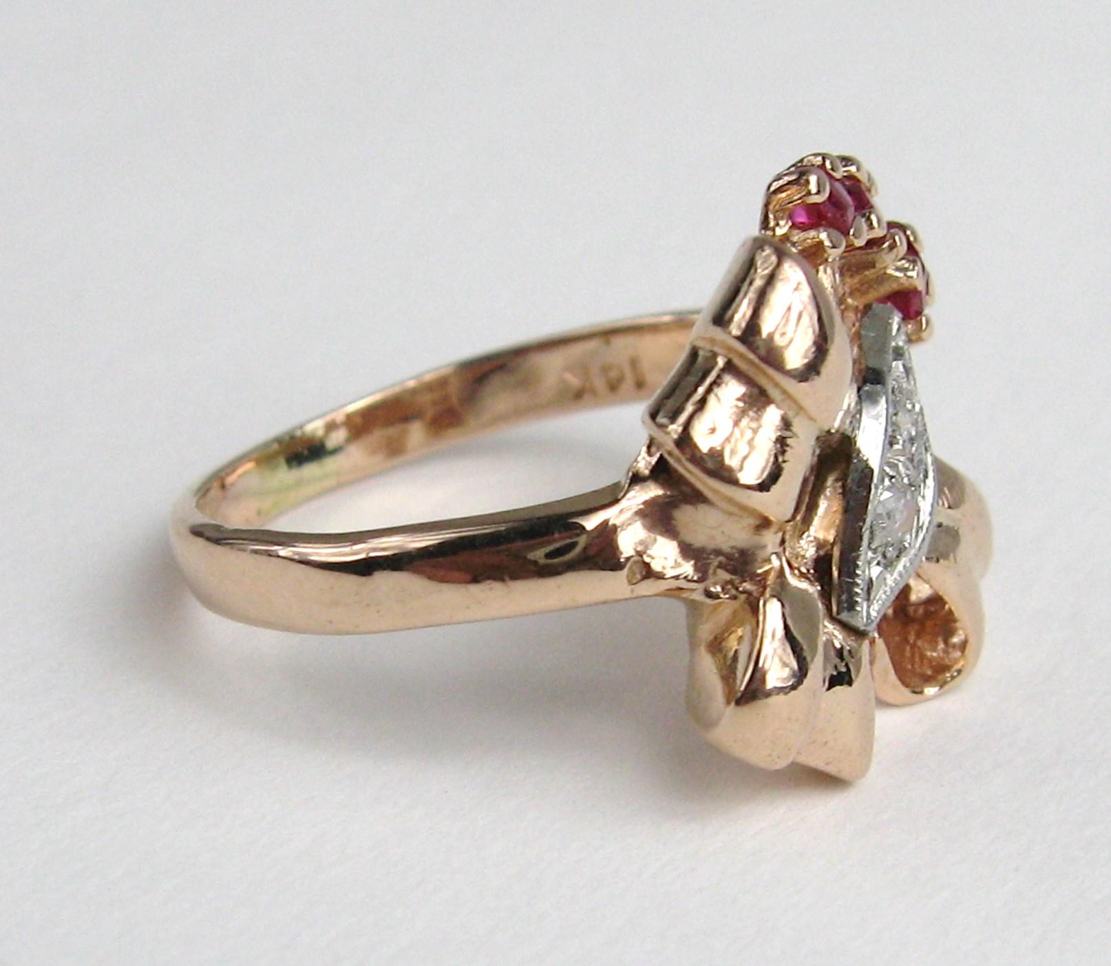 14 Karat Rose Gold Ruby and Diamond Bow Cocktail Ring, 1940s For Sale 3