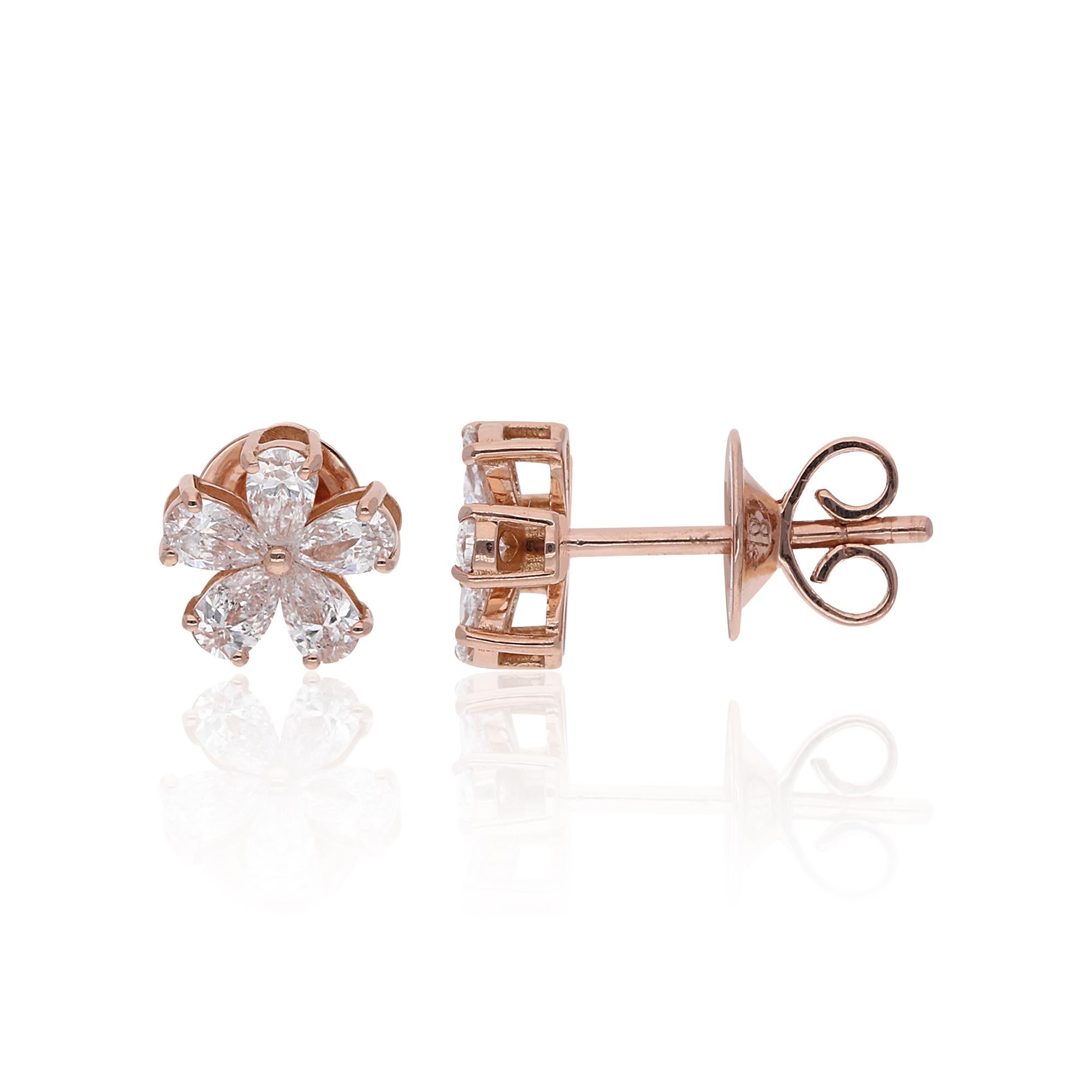 Orecchini con perno floreale in oro rosa 14k SI/H 0,88 carati con diamante a forma di pera per H. H. In condizioni Nuovo in vendita a Diera, Dubai