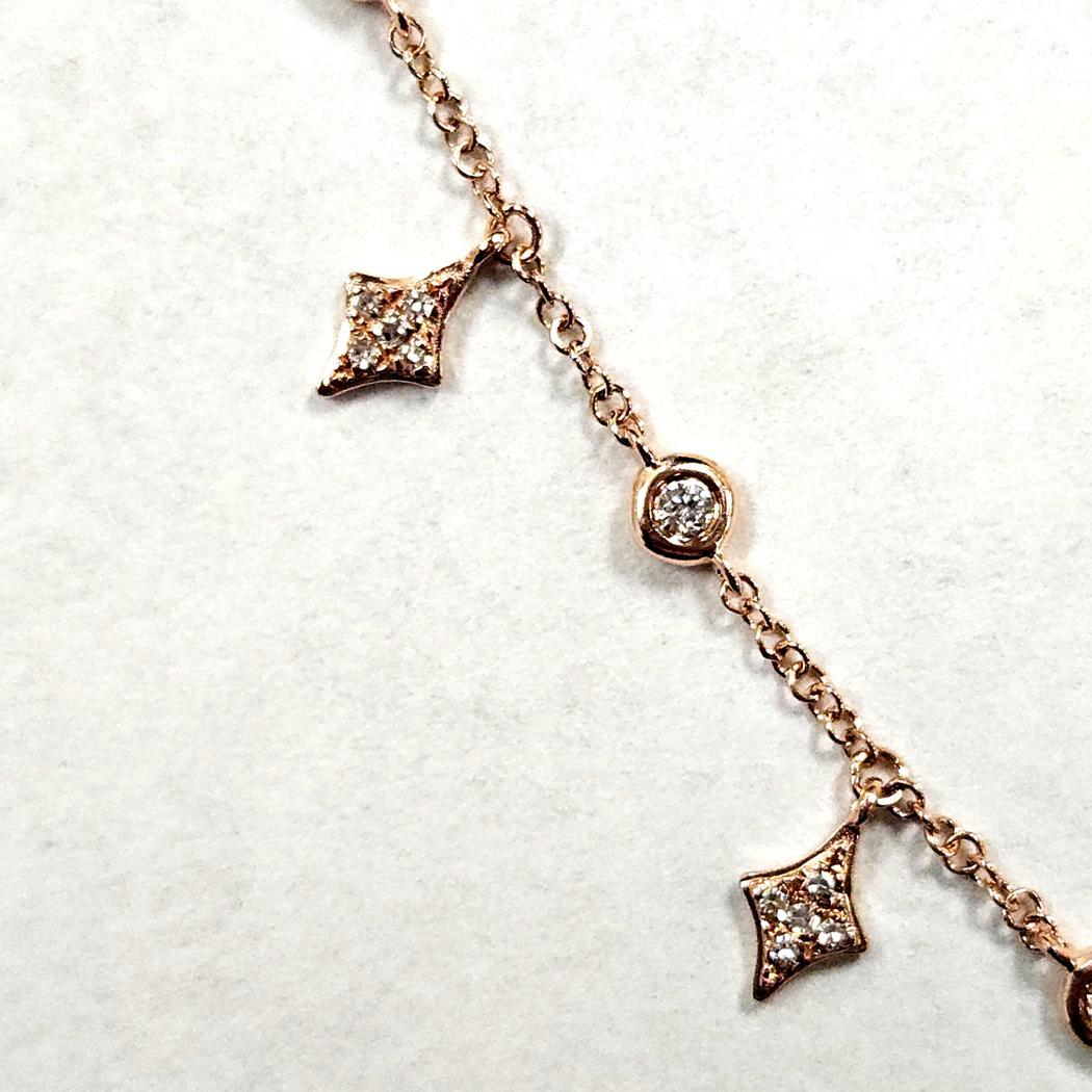 Collana con diamanti a stella in oro rosa 14k con pavé e stazioni incastonate, 16