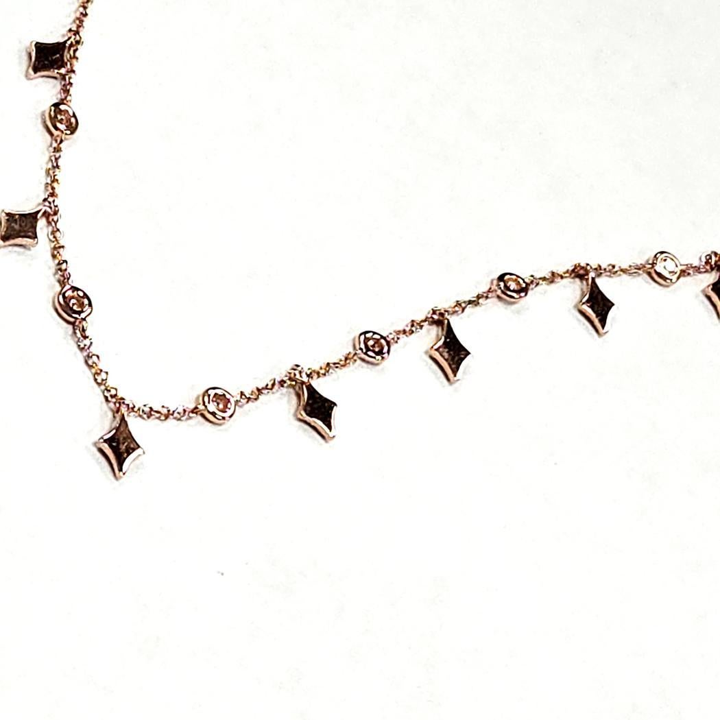 Donna Collana con diamanti a stella in oro rosa 14k con pavé e stazioni incastonate, 16