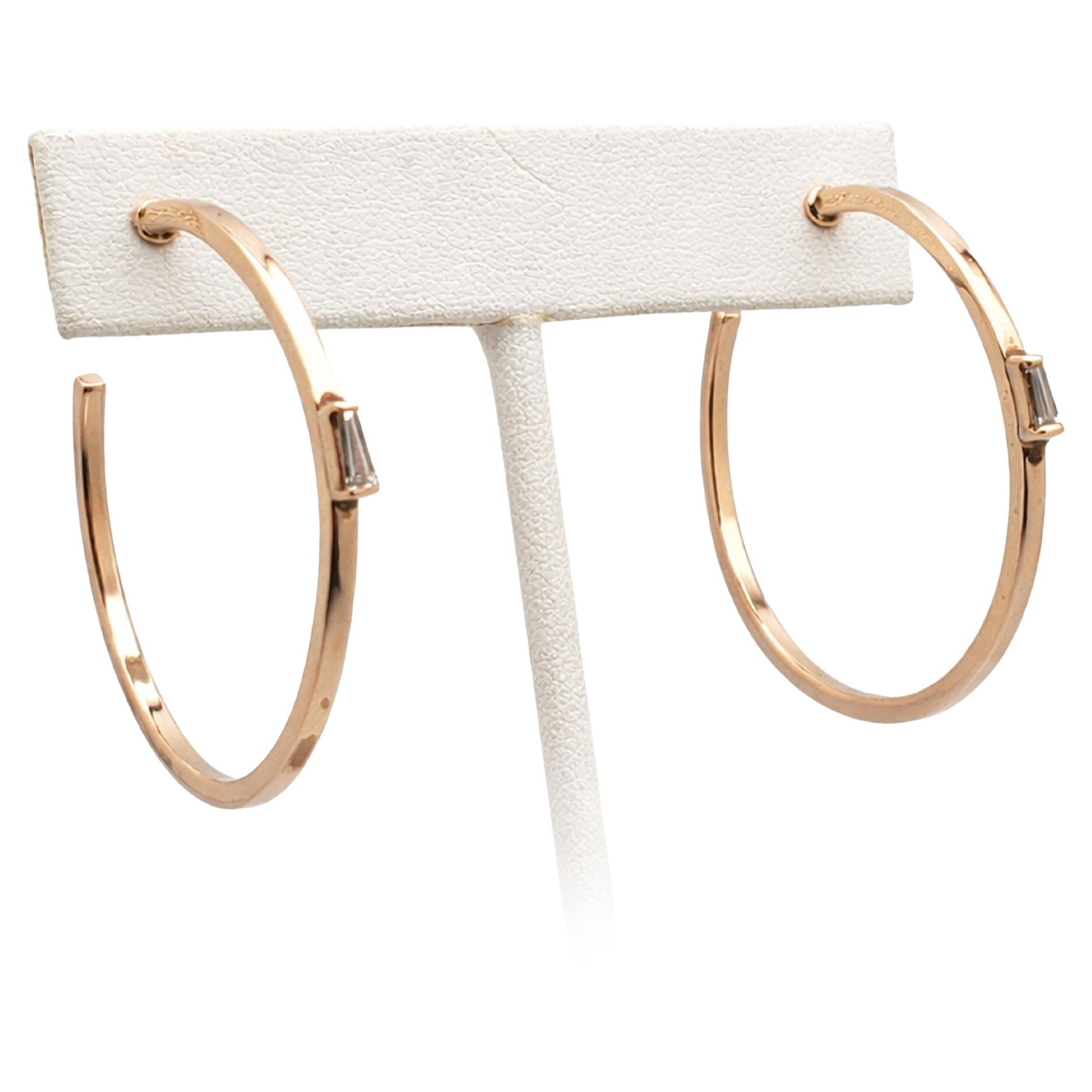 Boucles d'oreilles en or rose 14K avec diamants baguettes effilés