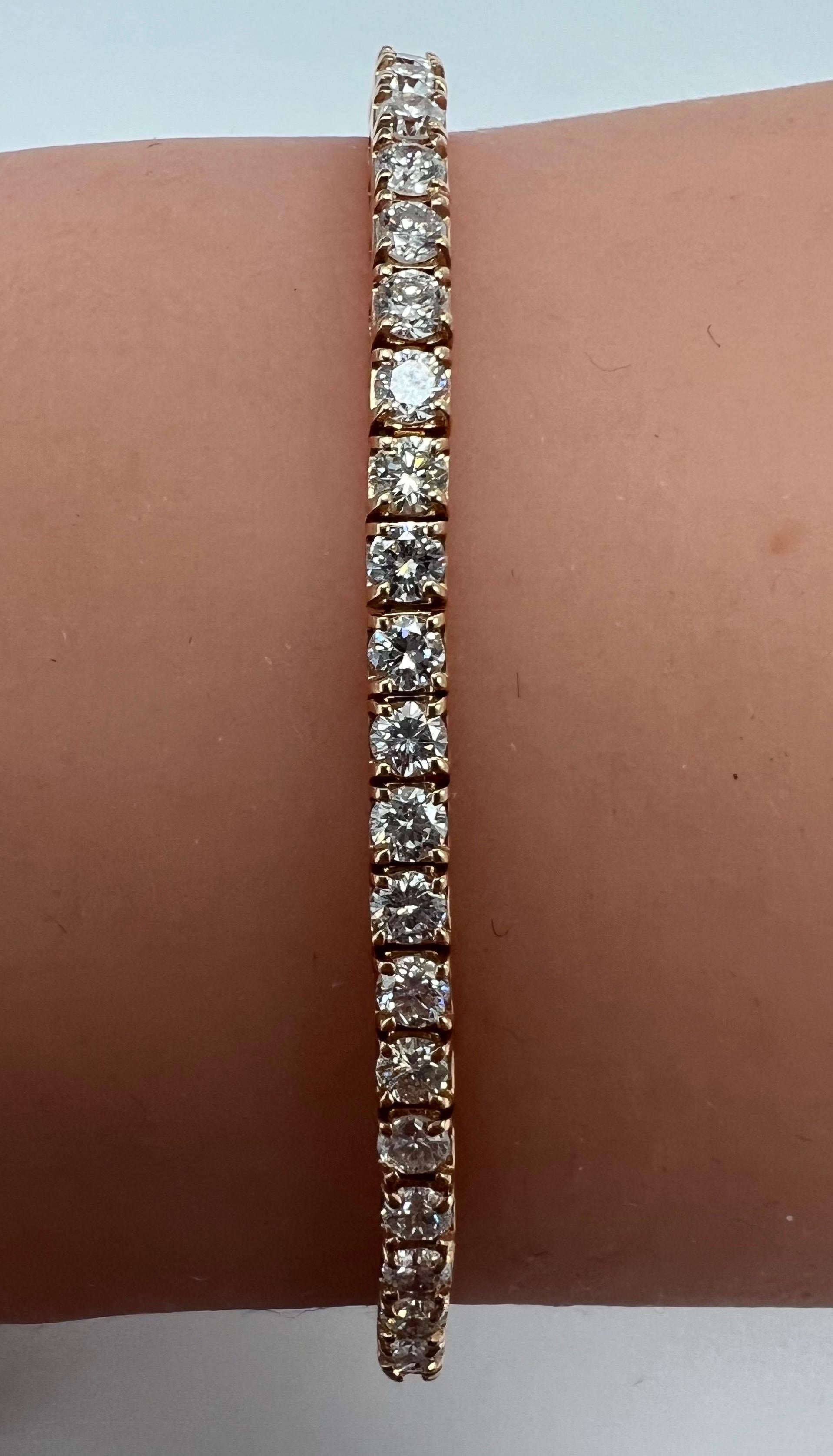 14k Rose Gold Tennis Bracelet with 4CT of Natural Full Brilliant Cut Diamonds  In New Condition For Sale In Great Neck, NY